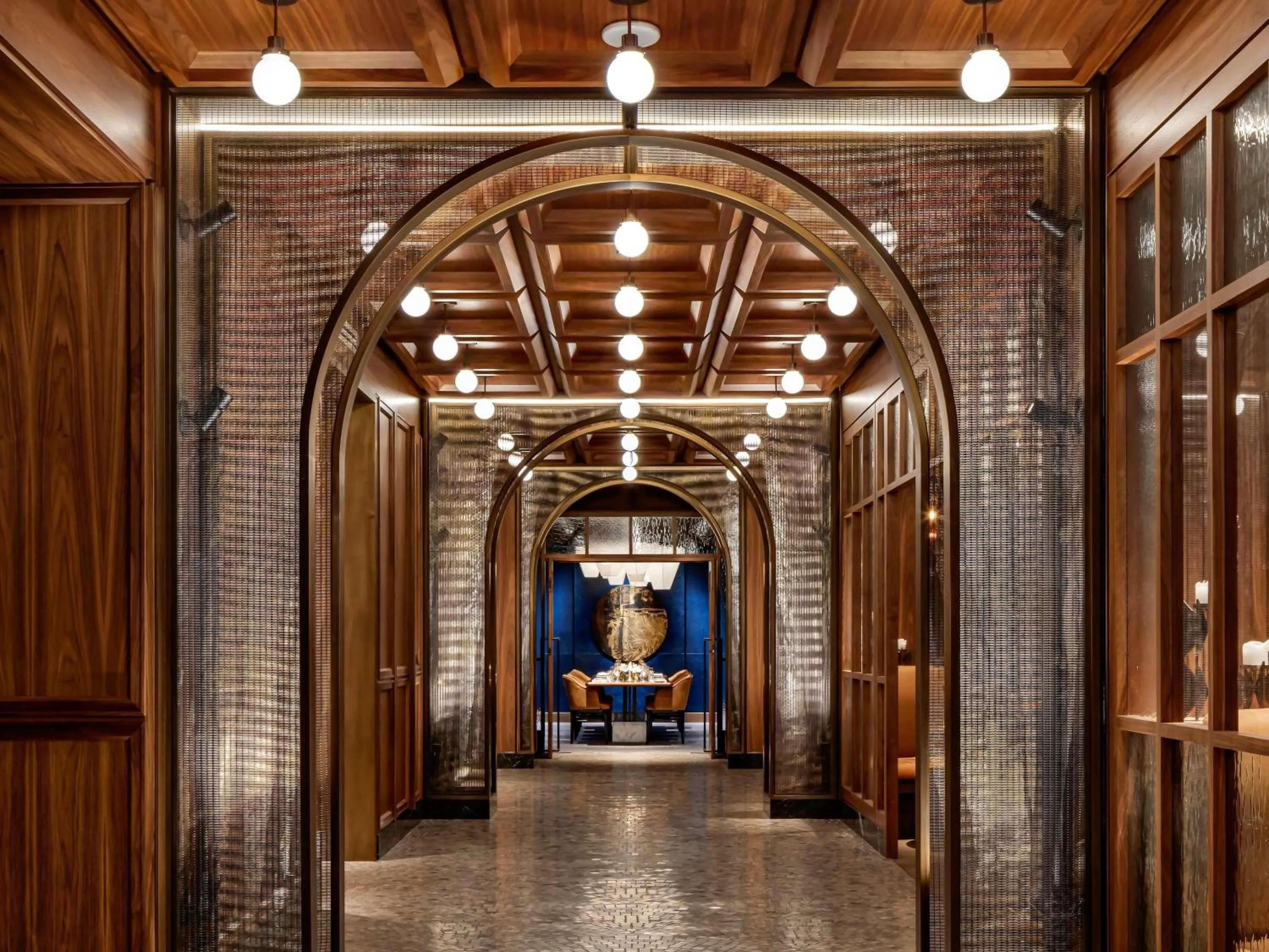 Restaurant/places to eat in Fairmont Royal York Hotel