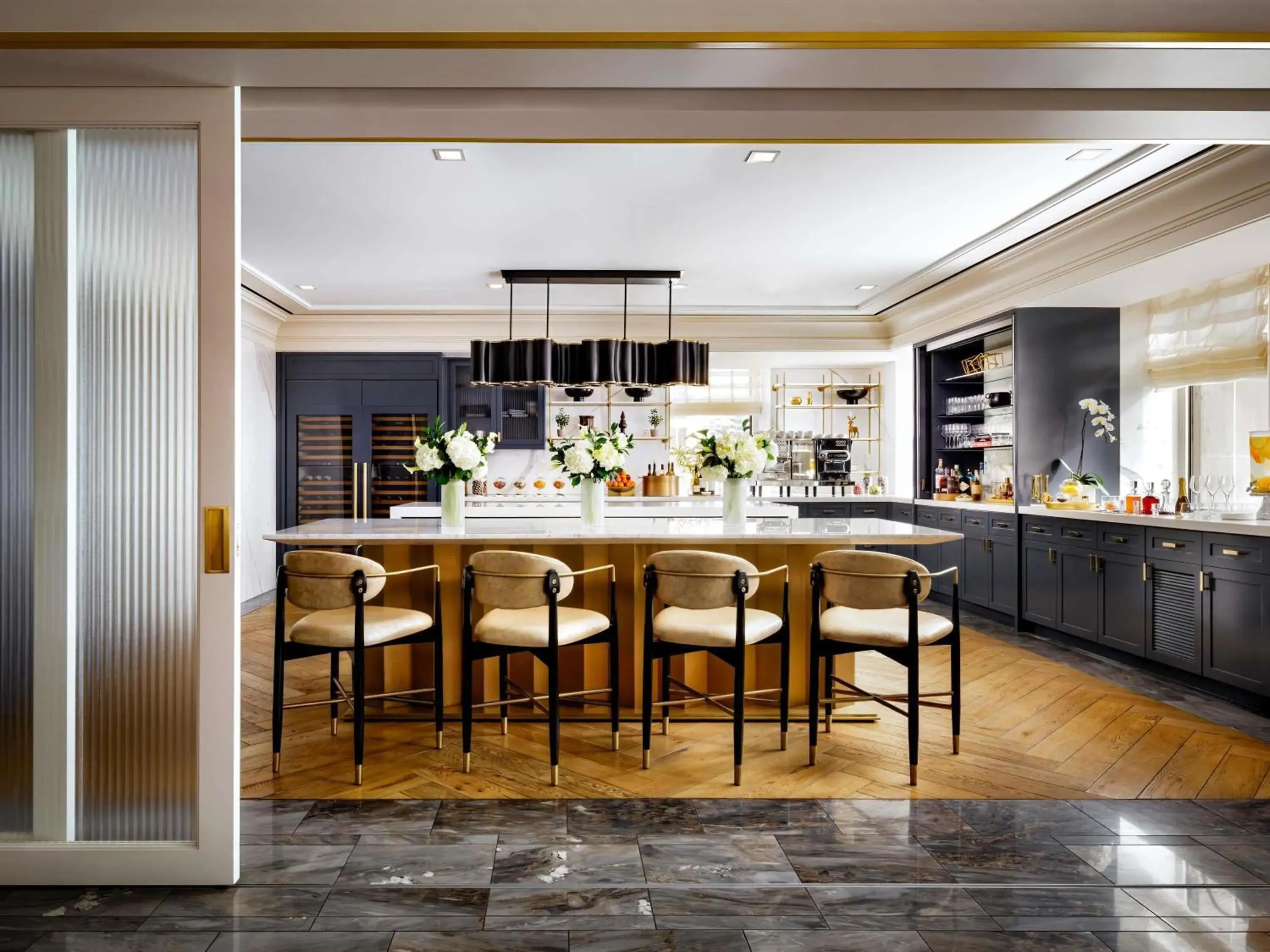 Bedroom in Fairmont Royal York Hotel Bedroom in Fairmont Royal York Hotel