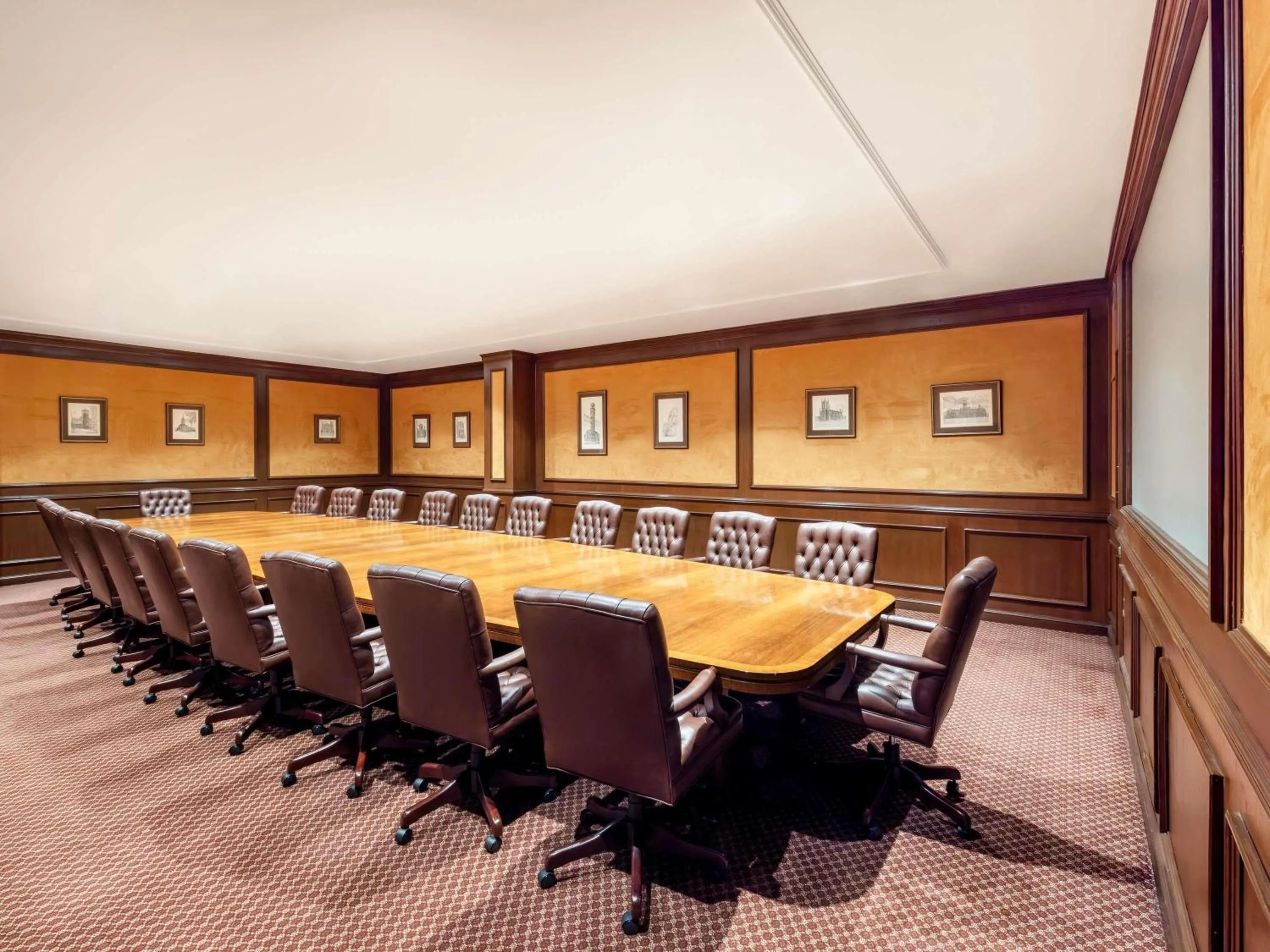 Meeting/conference room in Fairmont Royal York Hotel