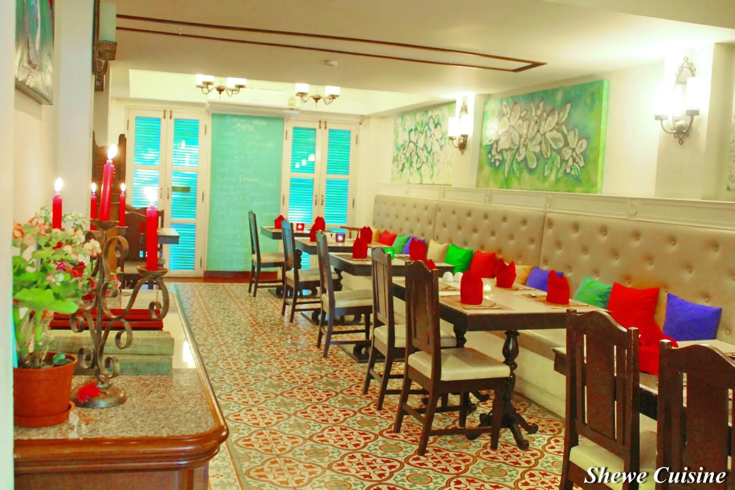 Restaurant/places to eat in Shewe Wana Suite Resort Restaurant/places to eat in Shewe Wana Suite Resort