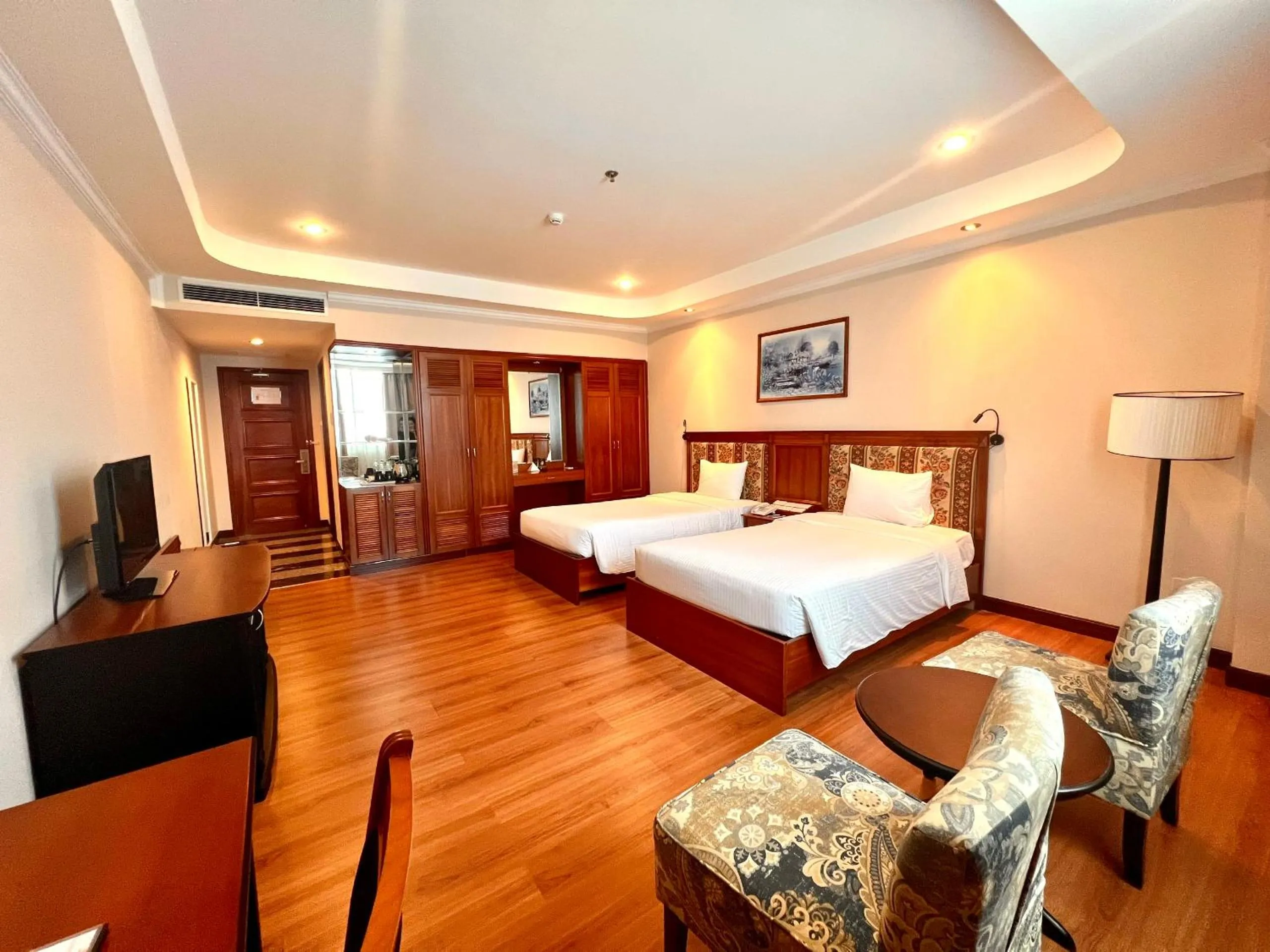 Bed in Muong Thanh Luxury Song Han Hotel