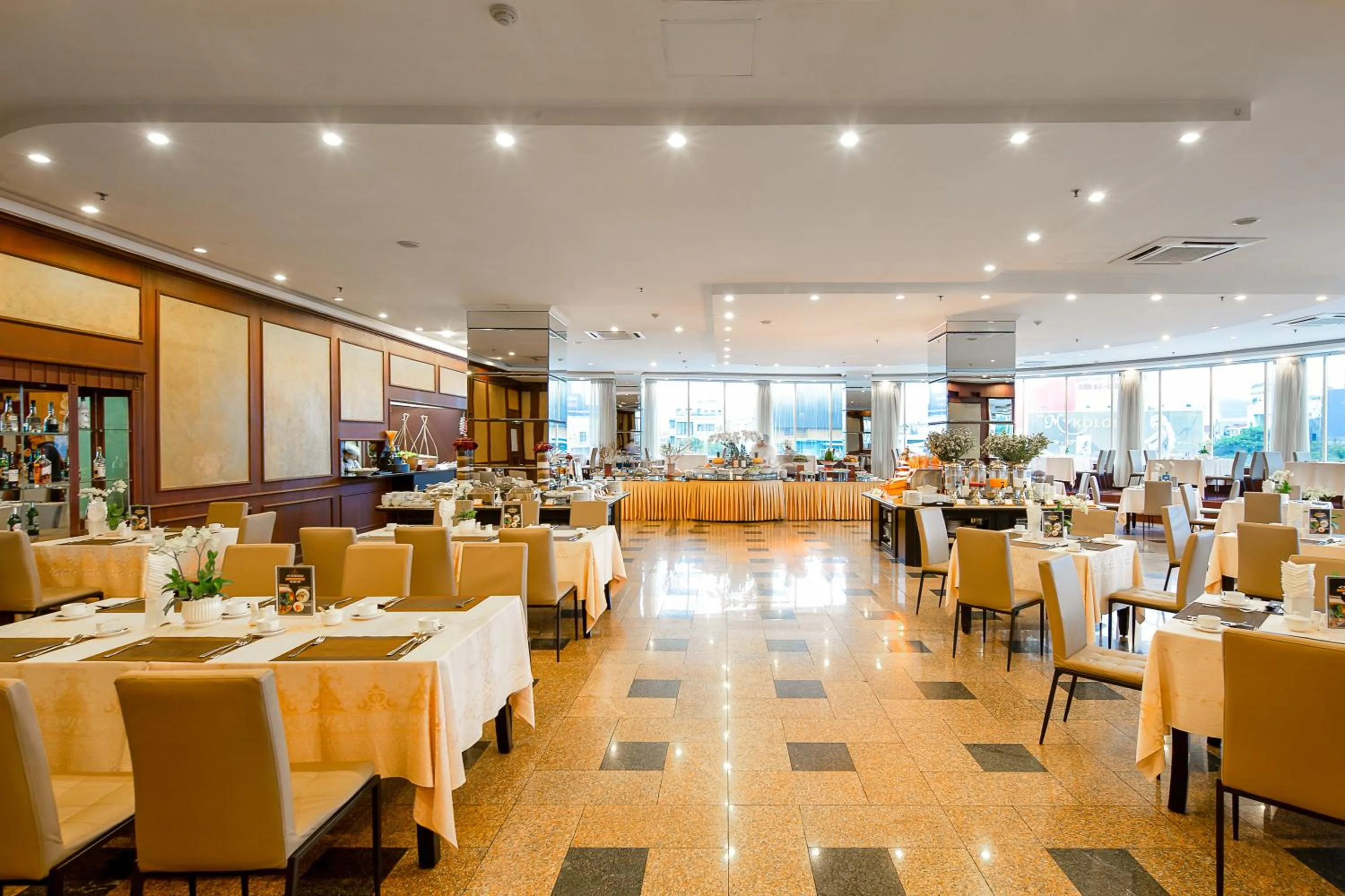 Restaurant/places to eat in Muong Thanh Luxury Song Han Hotel