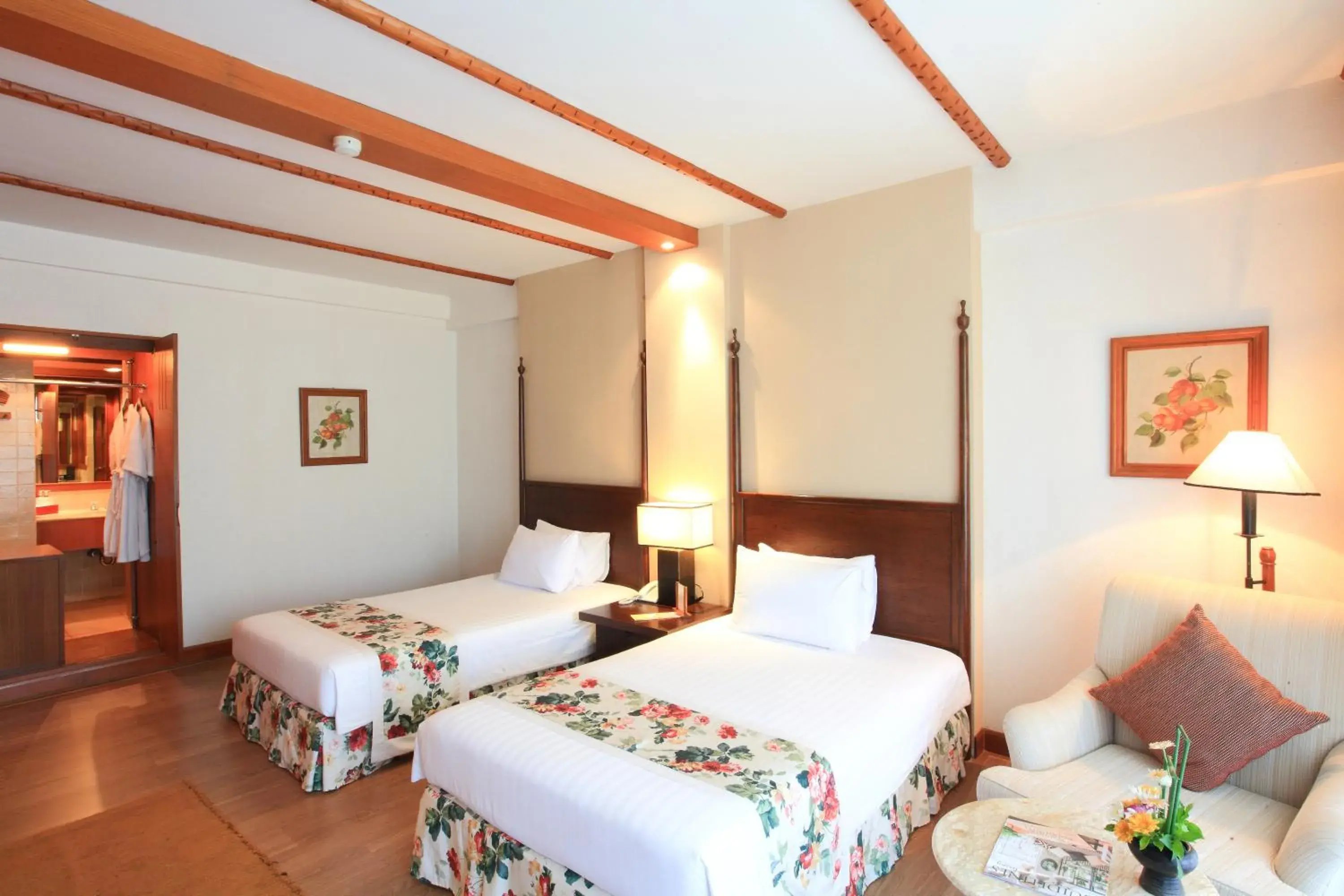 Deluxe Double or Twin Room in Belle Villa Resort, Chiang Mai Deluxe Double or Twin Room in Belle Villa Resort, Chiang Mai