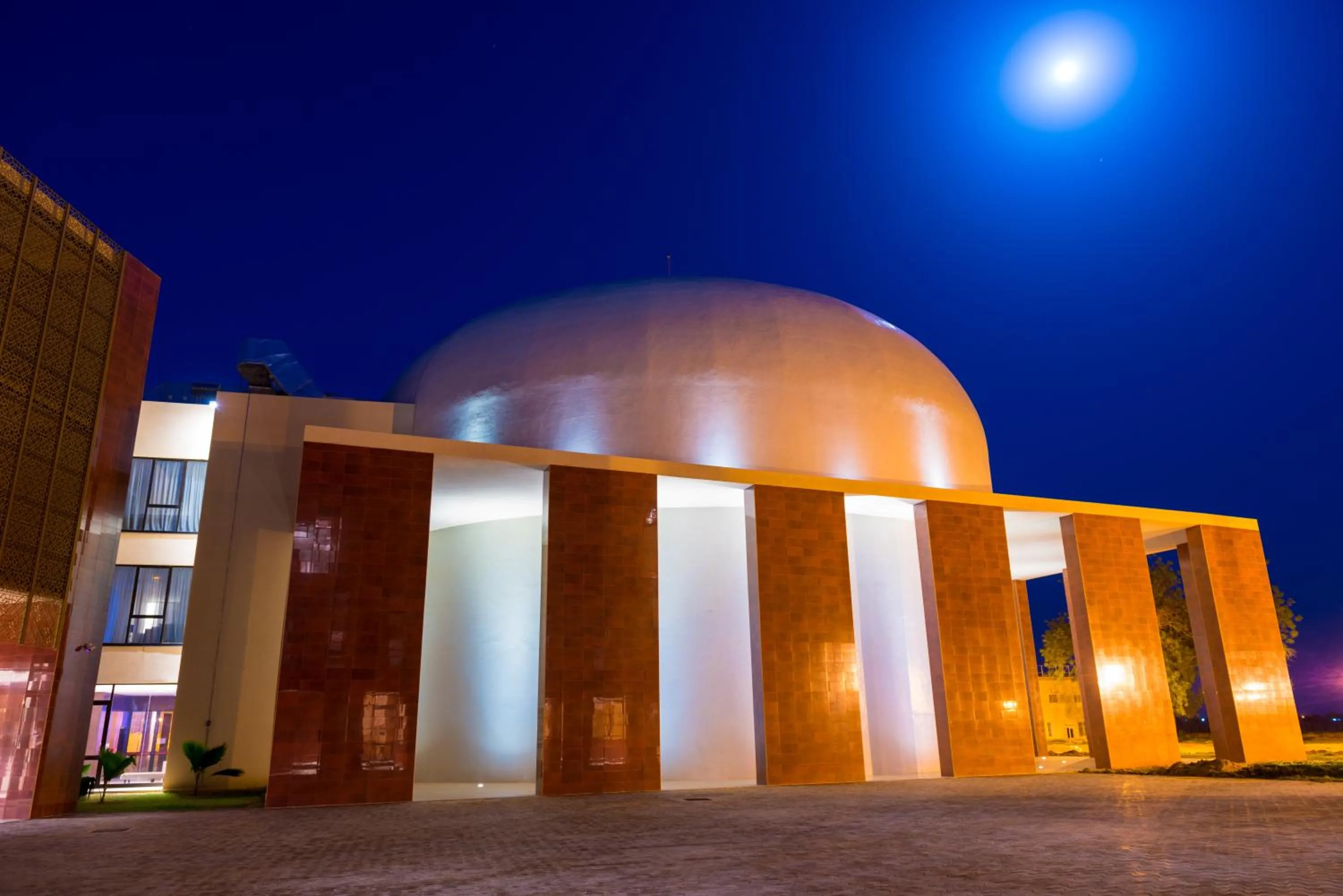 Property building in Radisson Blu Hotel N'Djamena