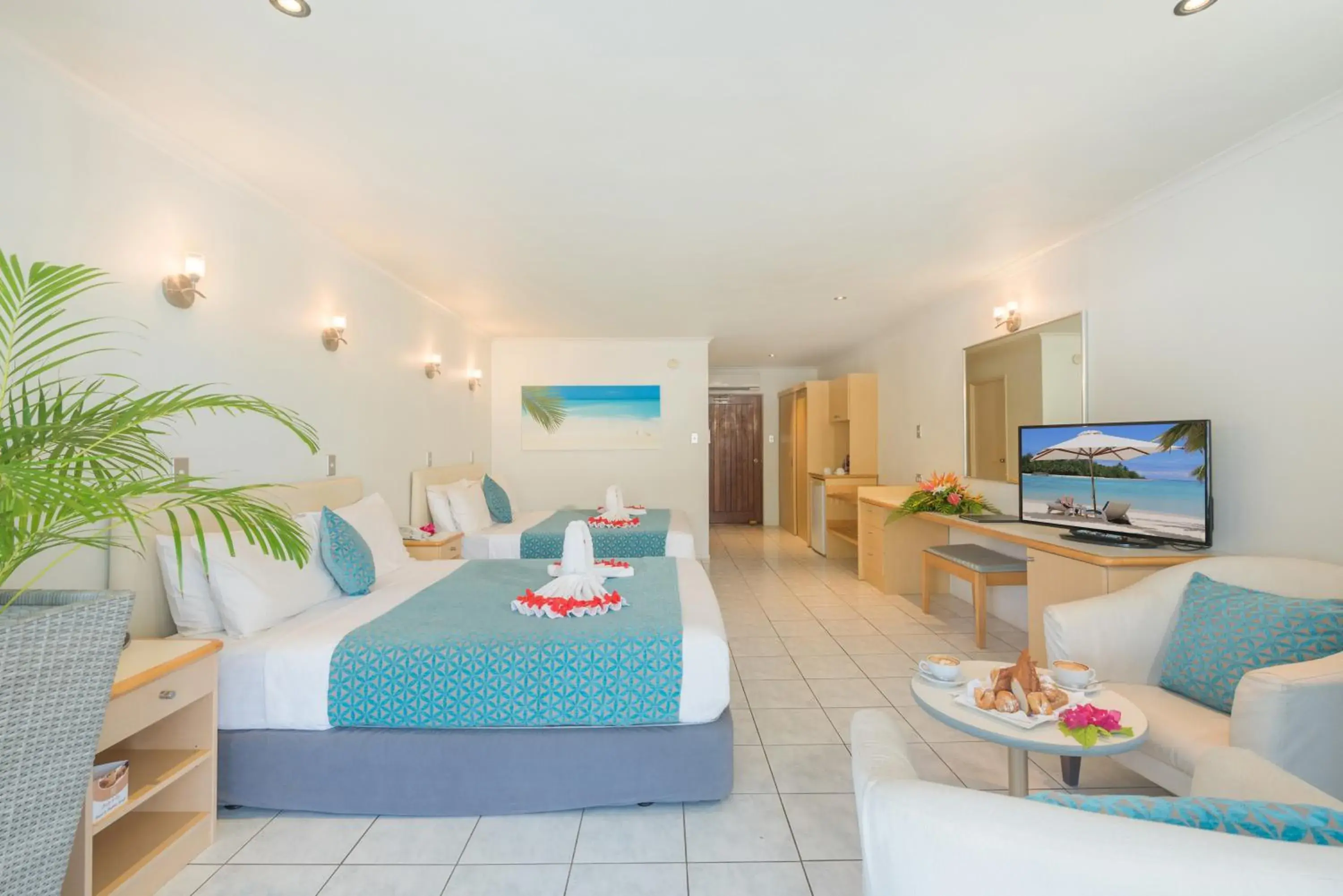 Balcony/Terrace, Bed in Muri Beach Club Hotel Balcony/Terrace, Bed in Muri Beach Club Hotel