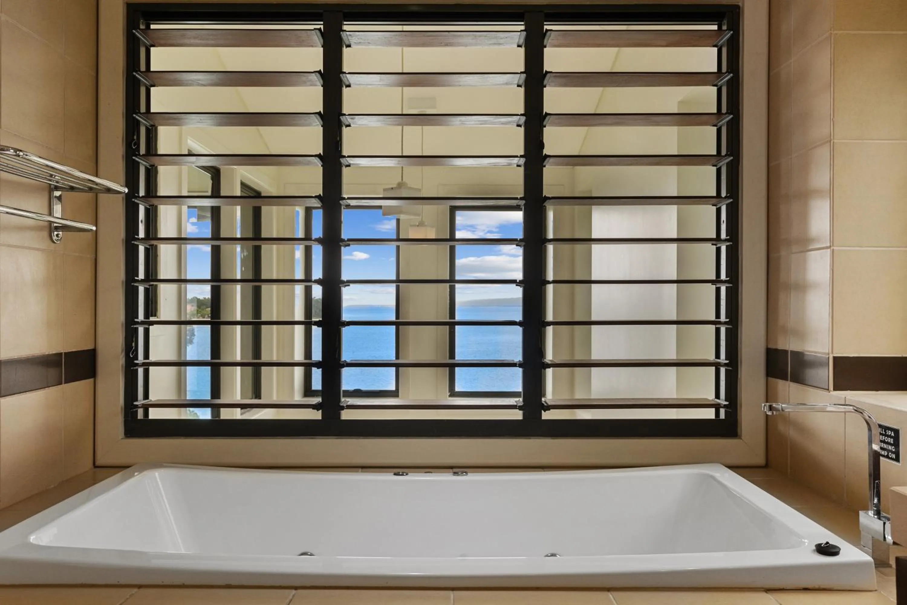 Bathroom in Iririki Island Resort & Spa