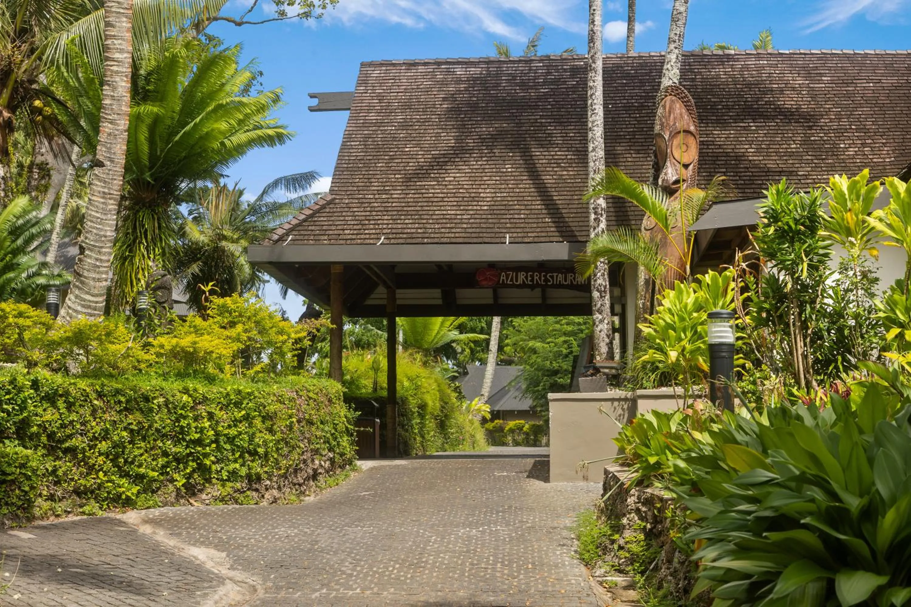 Restaurant/places to eat in Iririki Island Resort & Spa