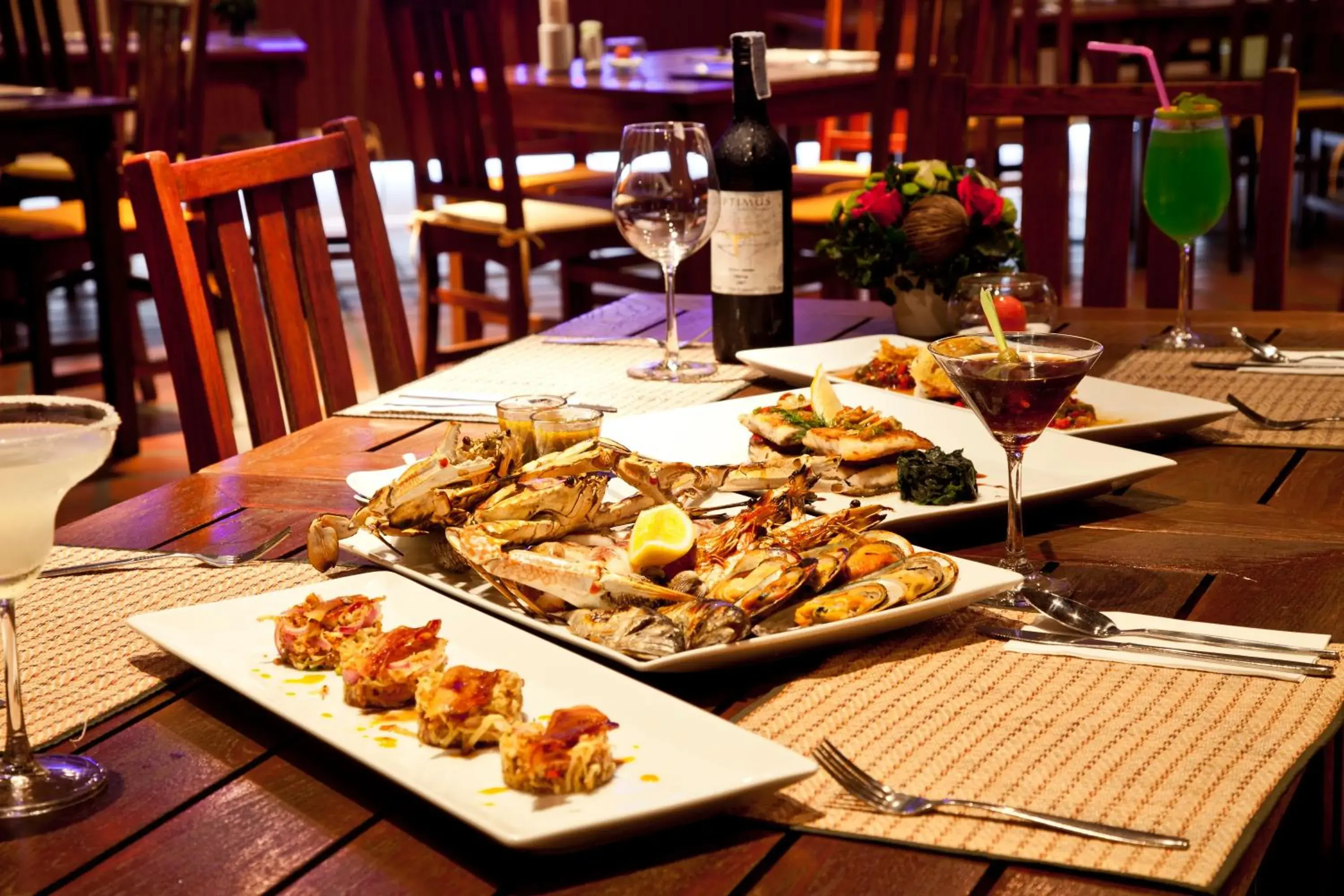 Restaurant/places to eat in Fisherman's Resort Haad Chao Samran Restaurant/places to eat in Fisherman's Resort Haad Chao Samran