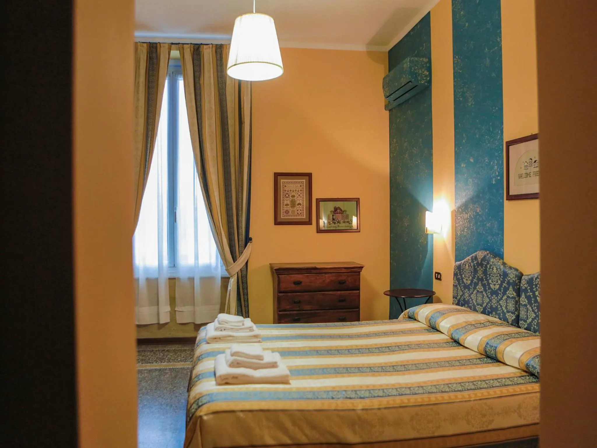 Bed in Hotel Delle Rose