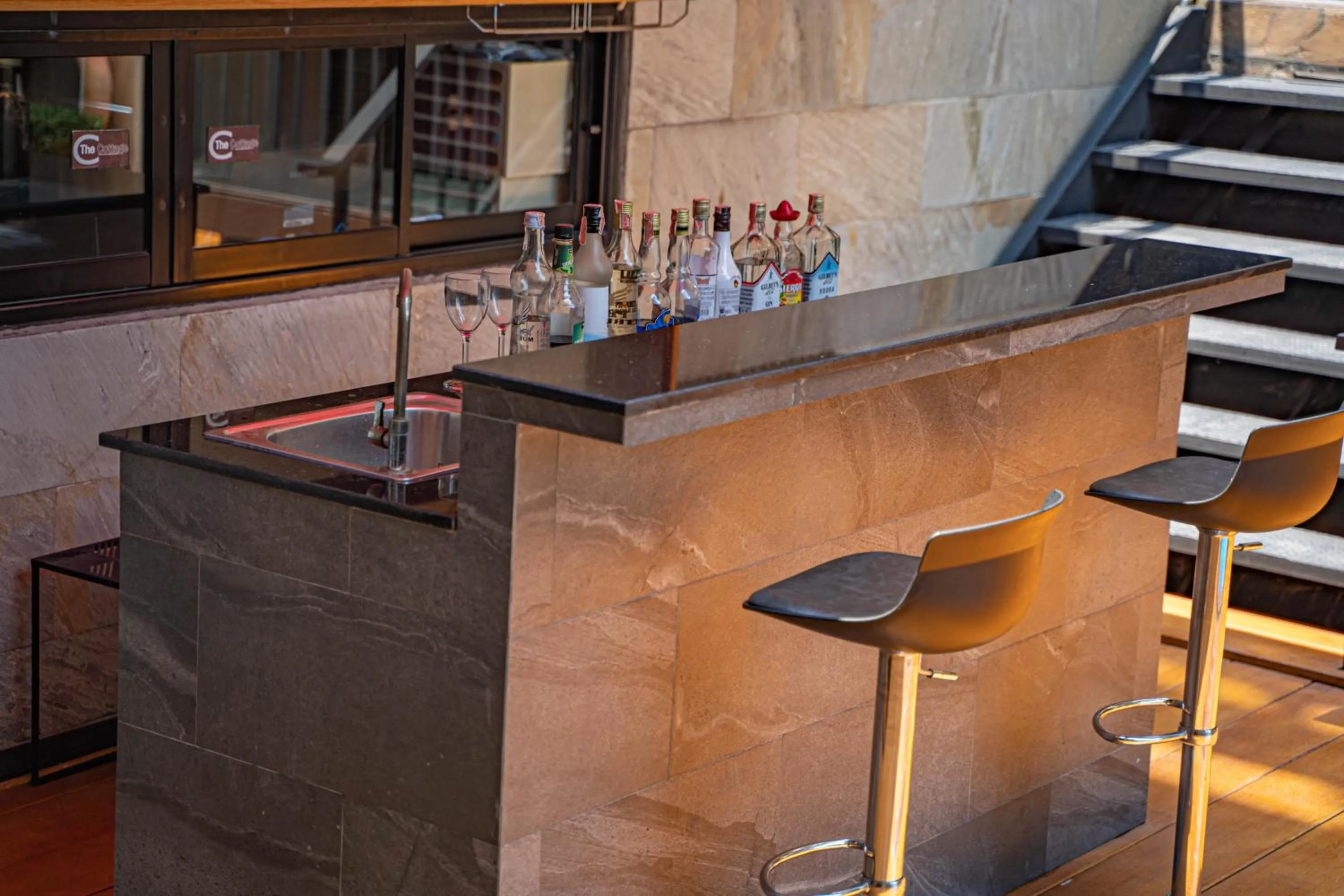 Lounge or bar in The Cottage Suvarnabhumi