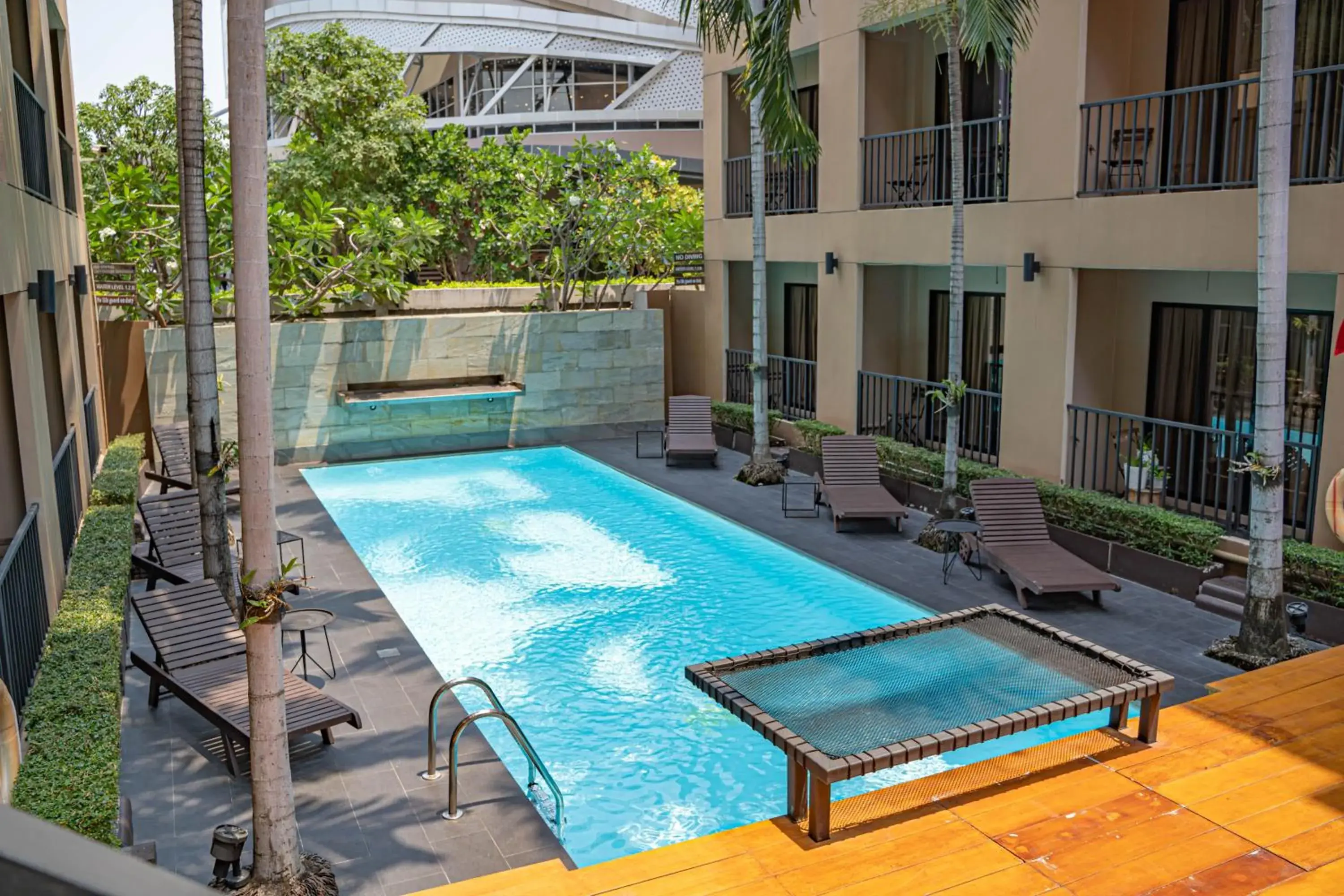 Swimming pool in The Cottage Suvarnabhumi Swimming pool in The Cottage Suvarnabhumi