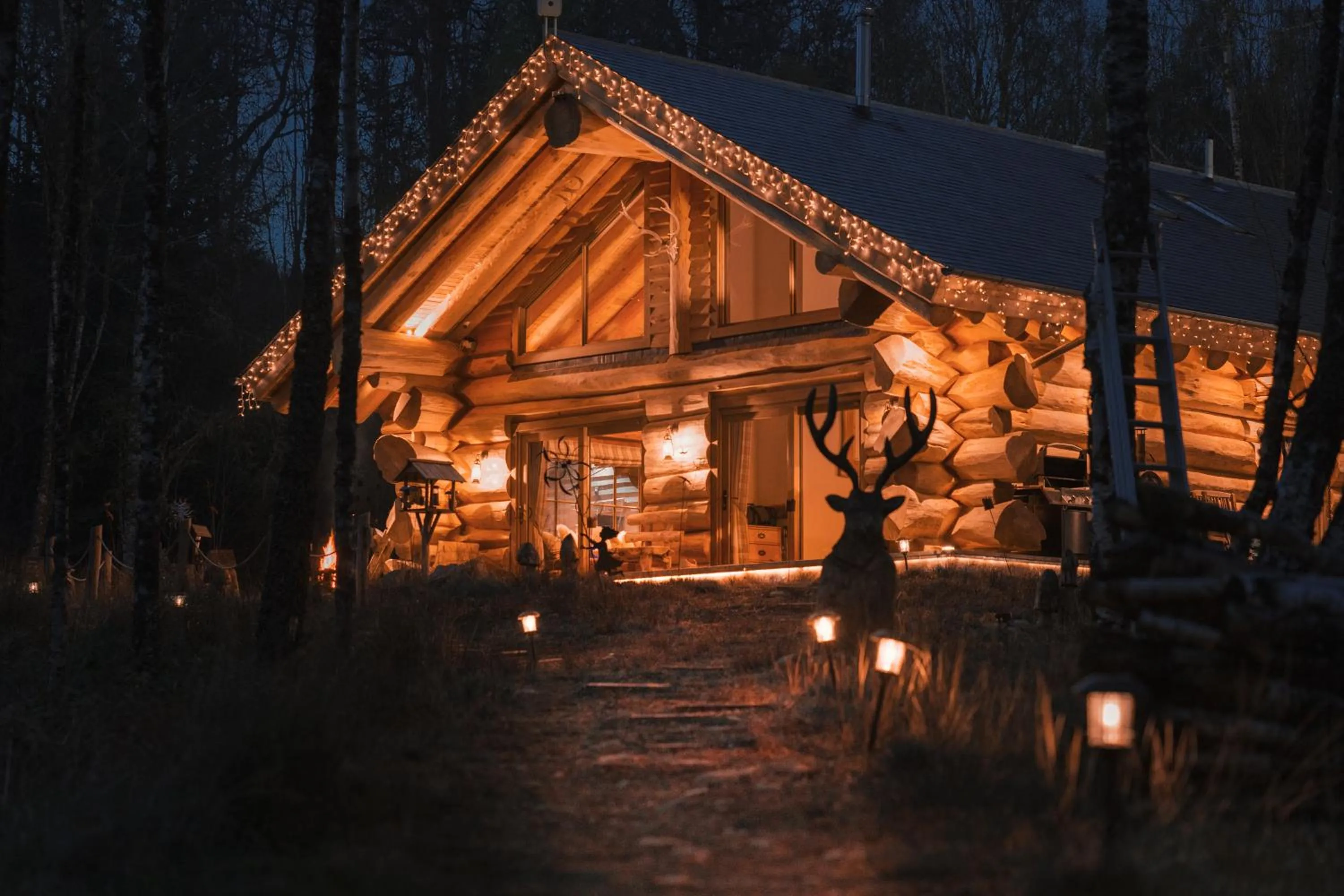 Caledonian Cabin
