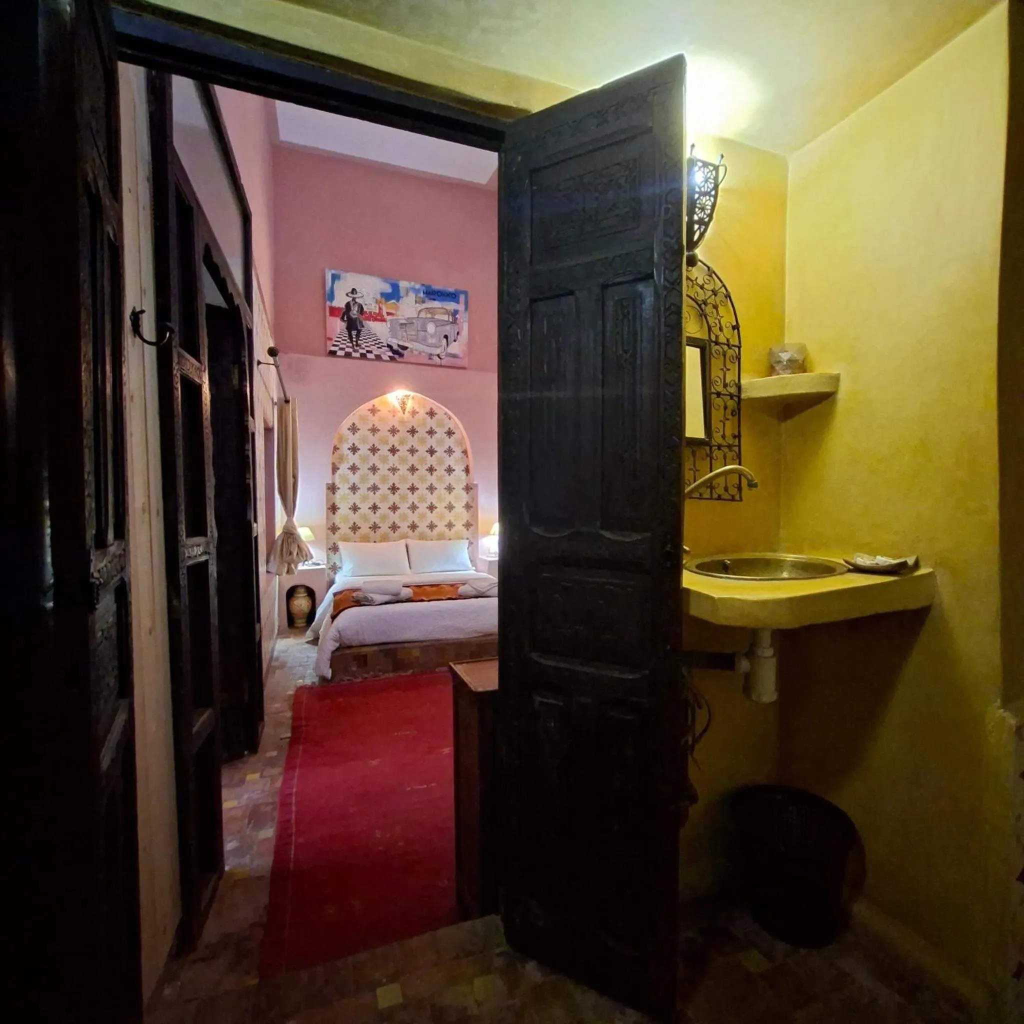 Photo of the whole room, Bed in Riad Menthe Et Citron