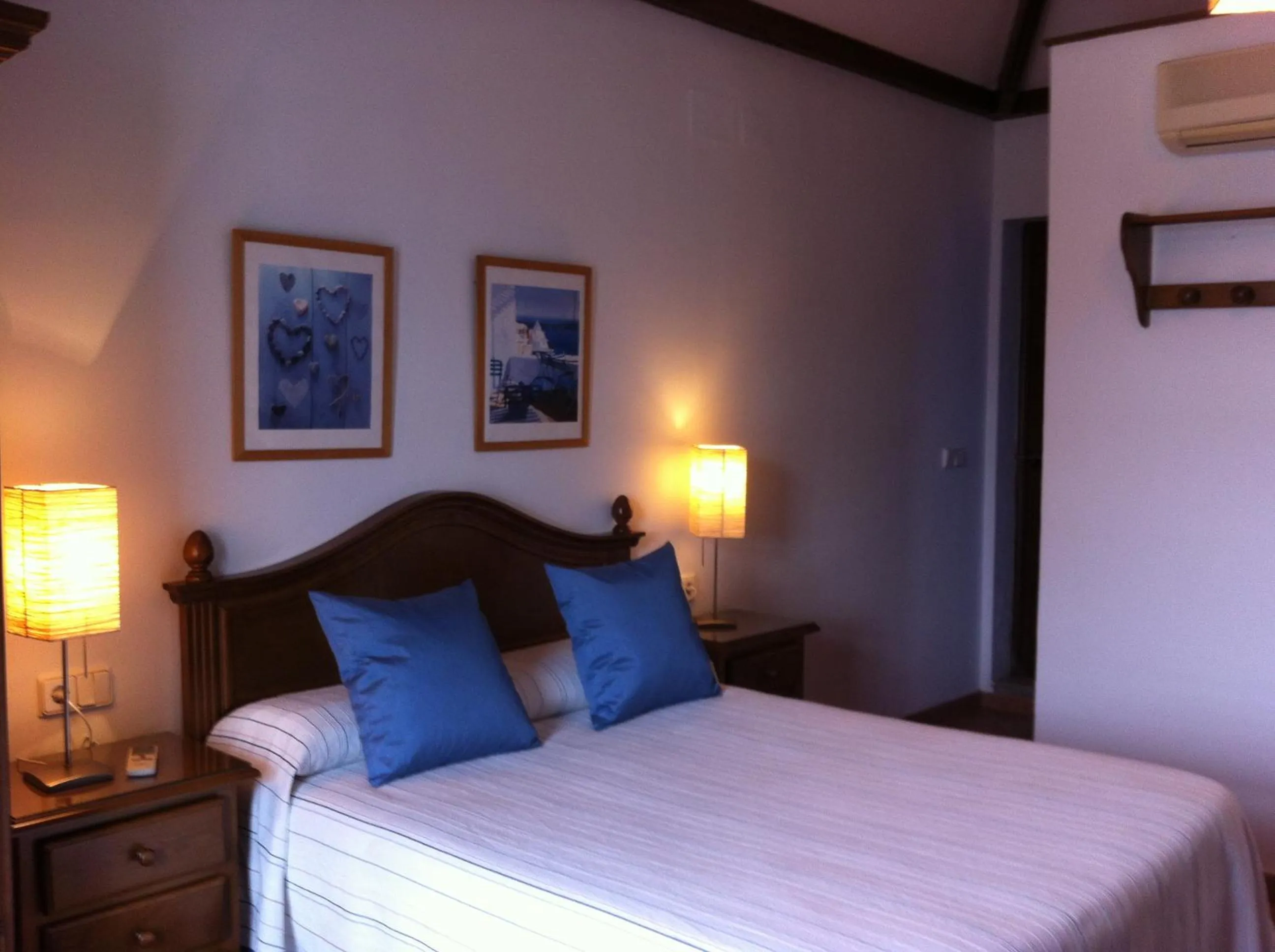 Photo of the whole room, Bed in Hotel El Molino