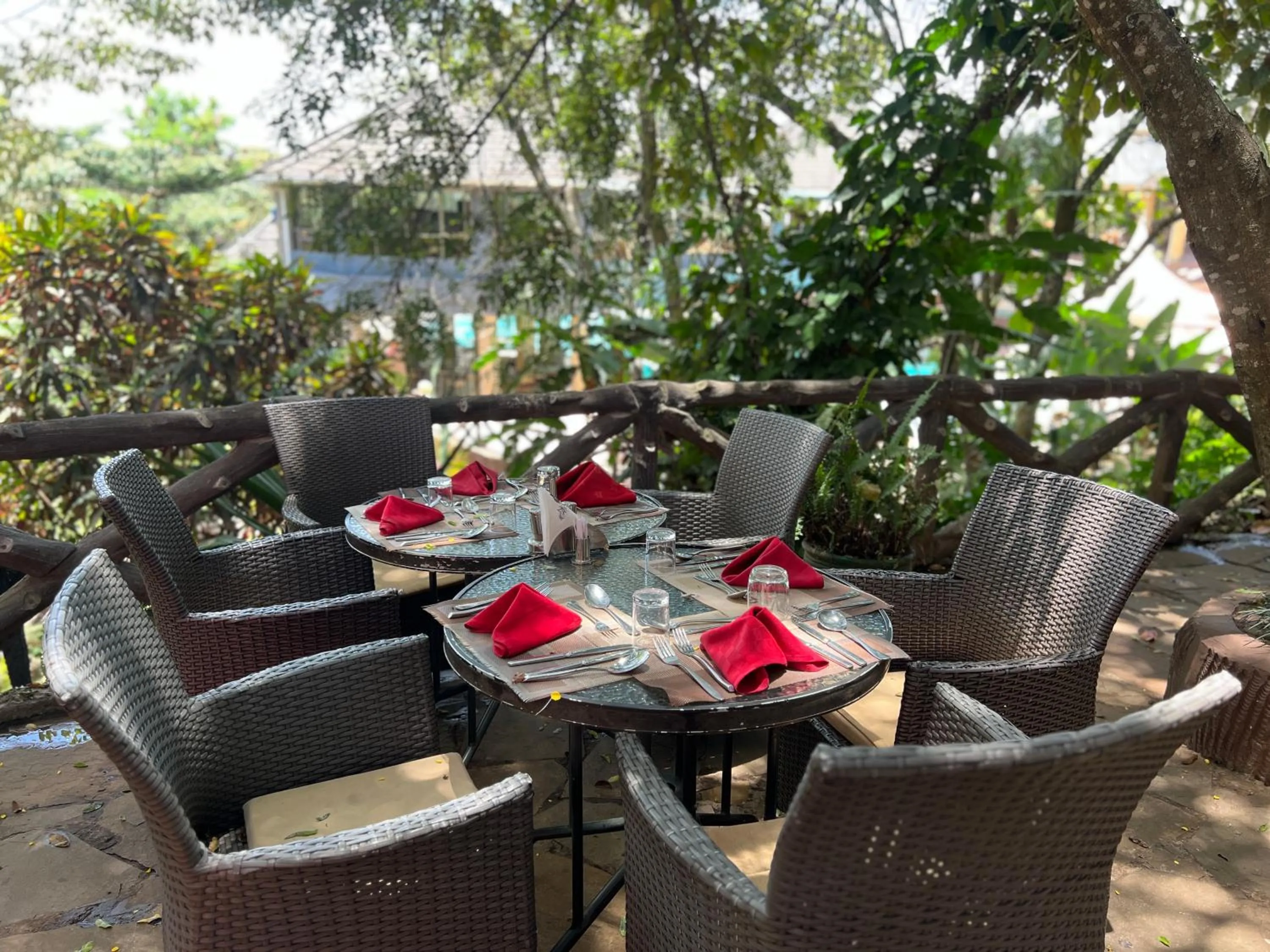 Dining area in Nokras Riverine Hotel & Spa