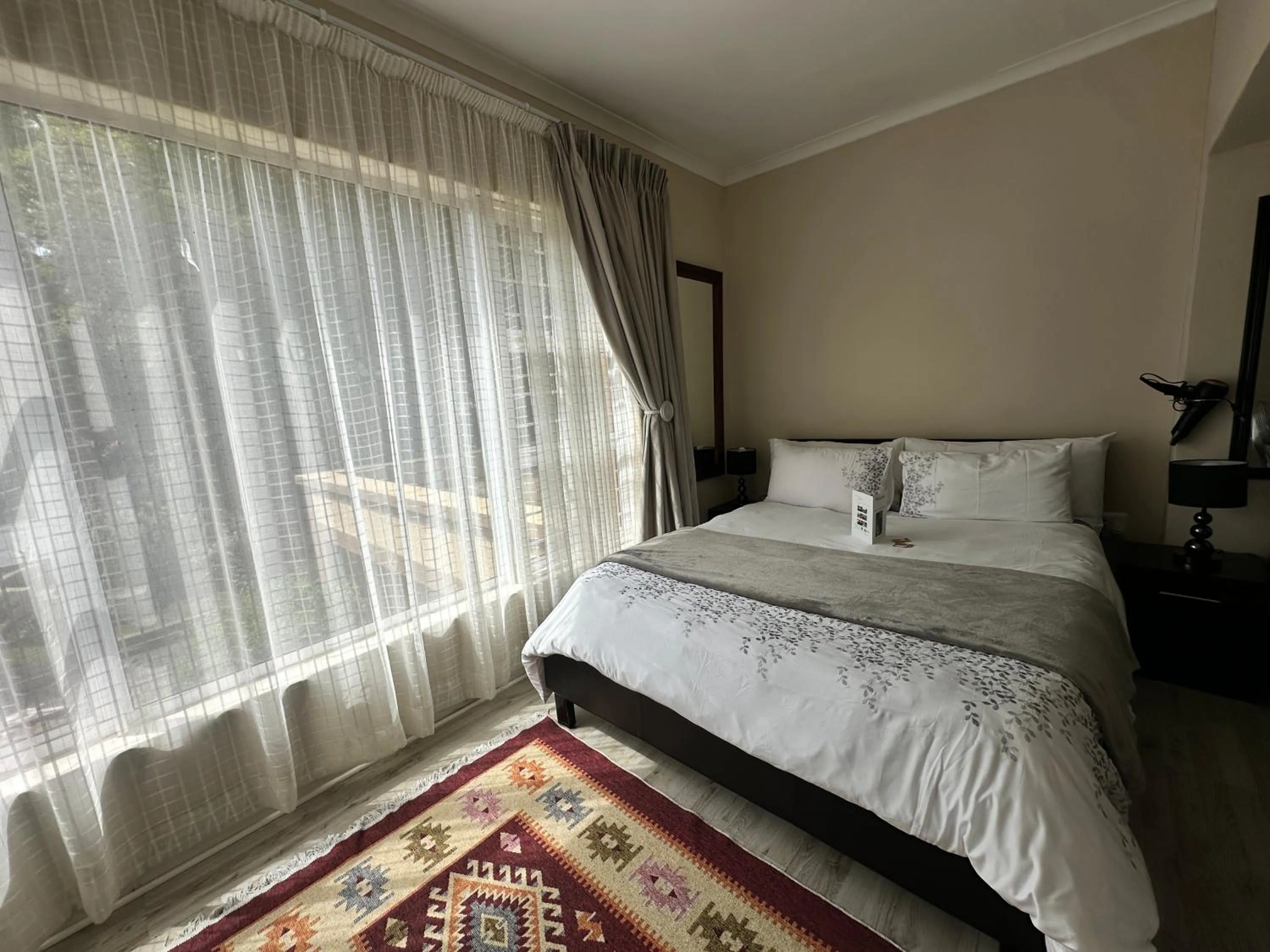 Bedroom, Bed in Kiwara Guesthouse