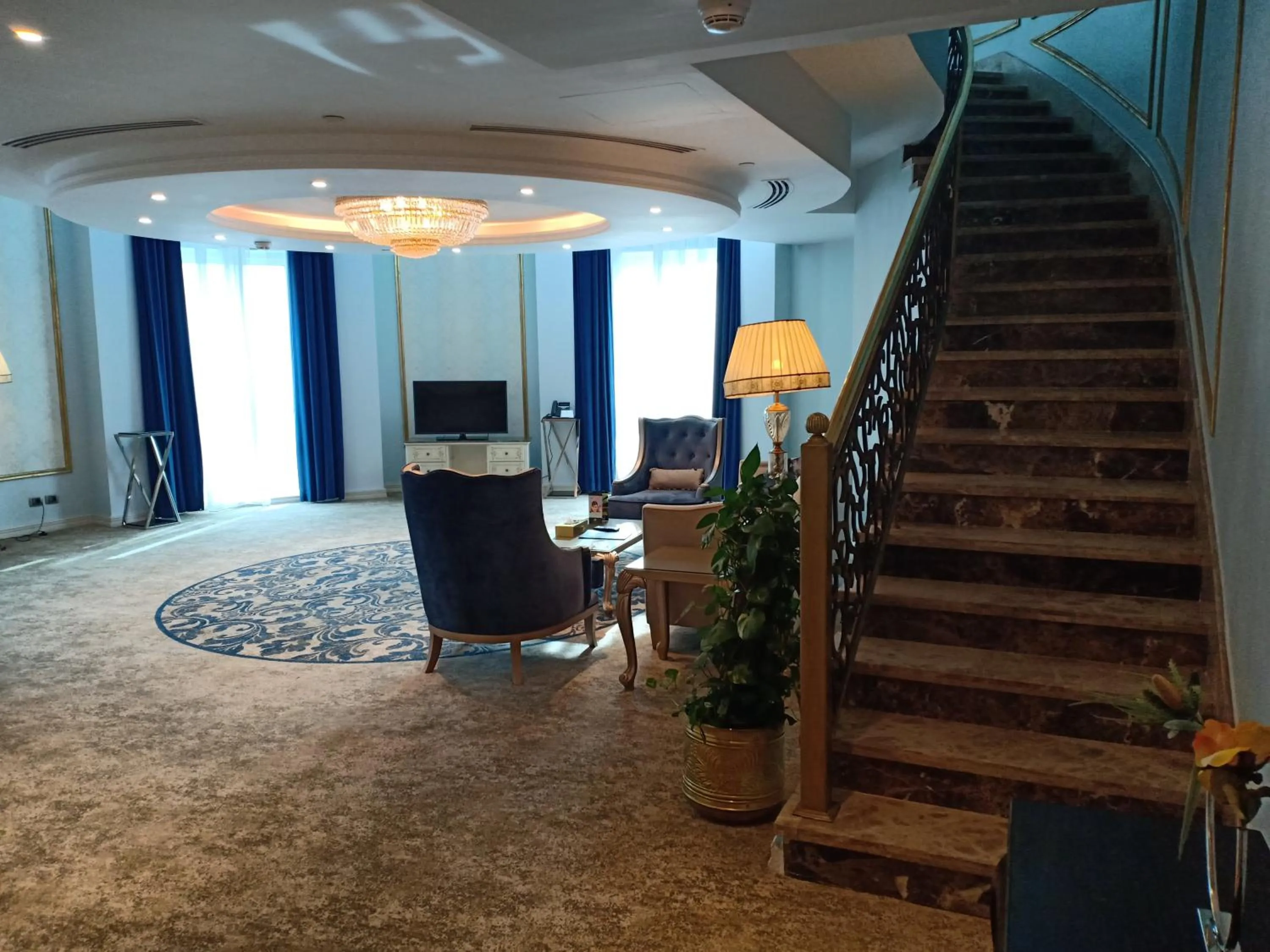 Seating area in Tolip Golden Plaza