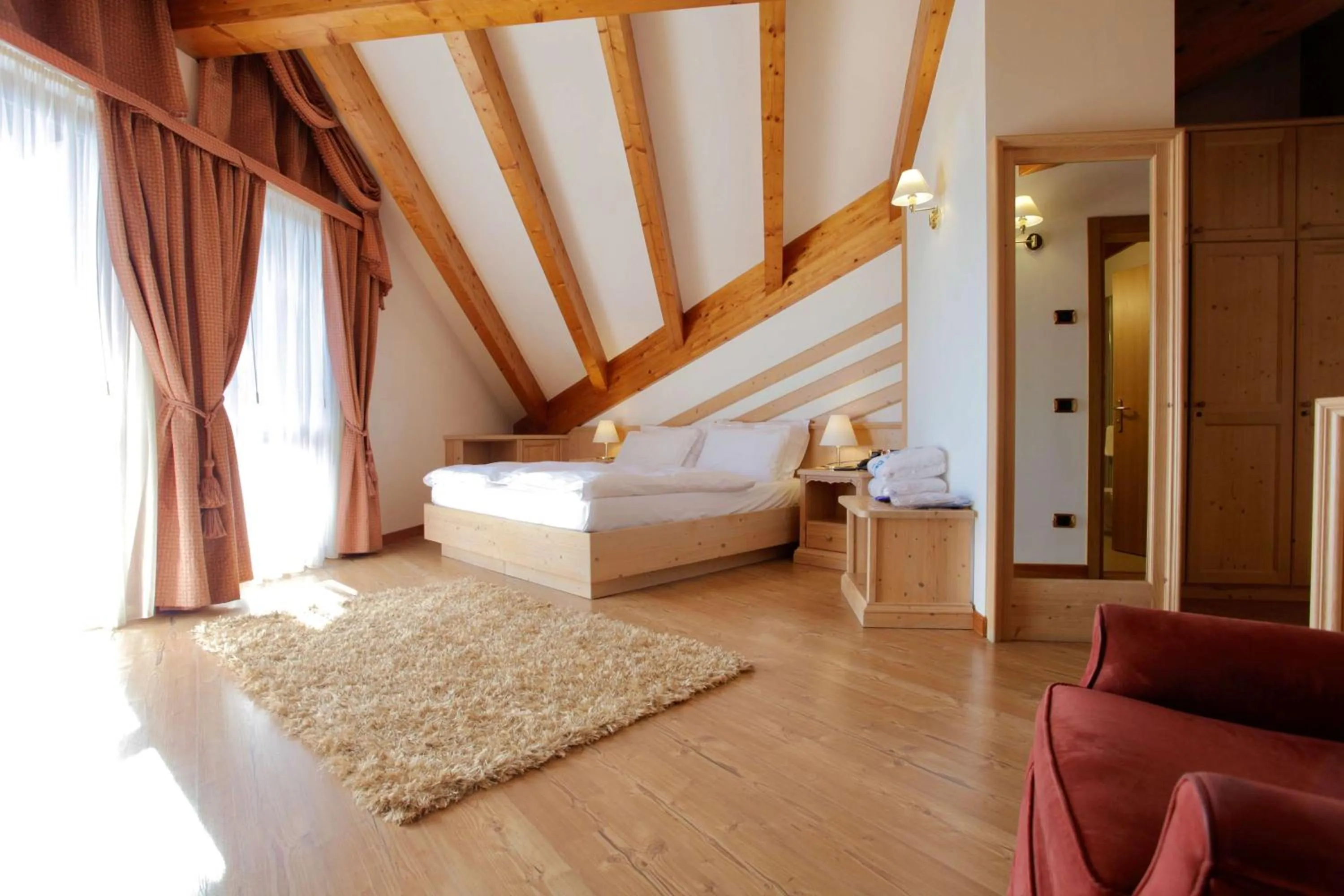 Bedroom, Bed in Hotel Cima Rosetta - BW Signature Collection