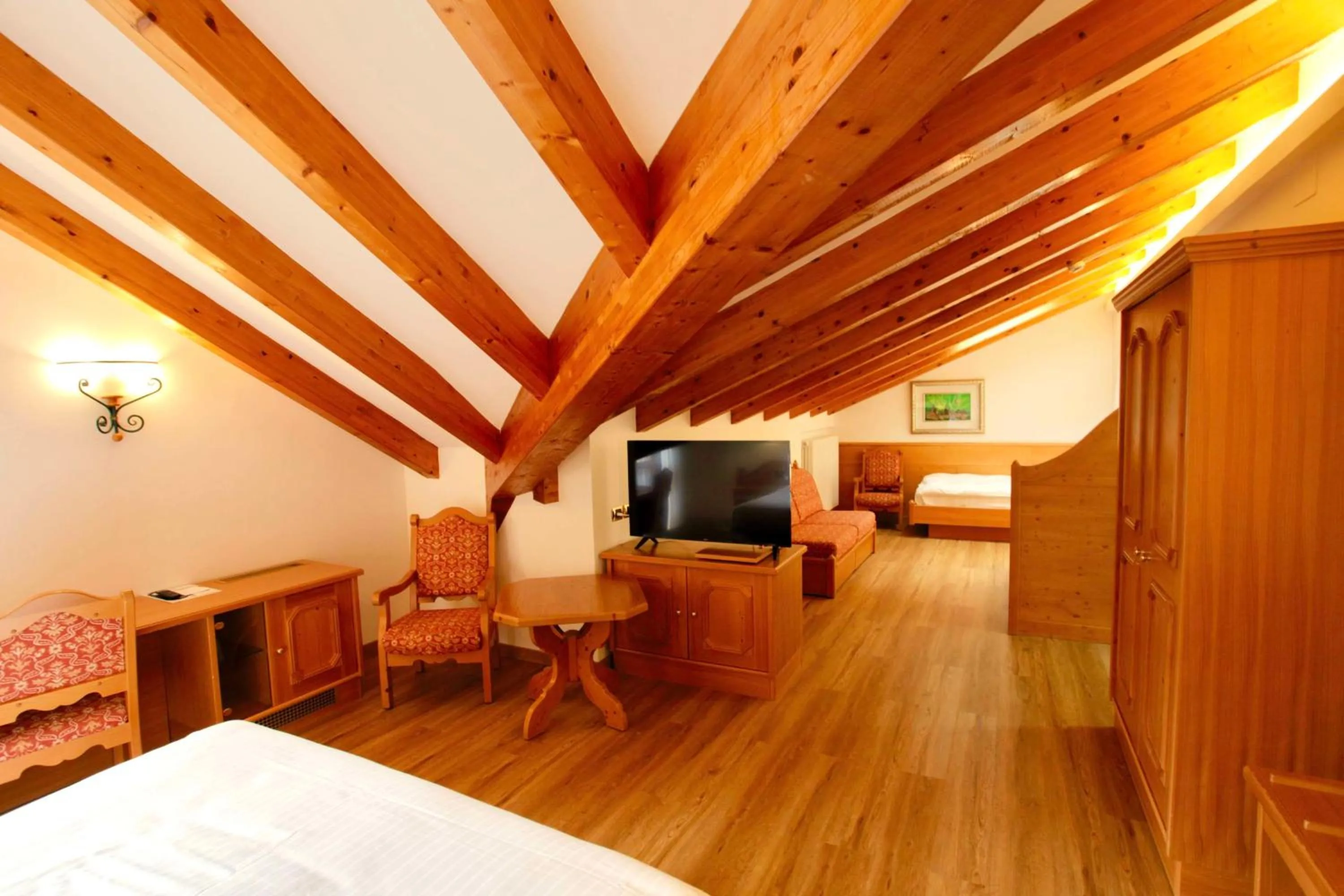 Bedroom, Bed in Hotel Cima Rosetta - BW Signature Collection