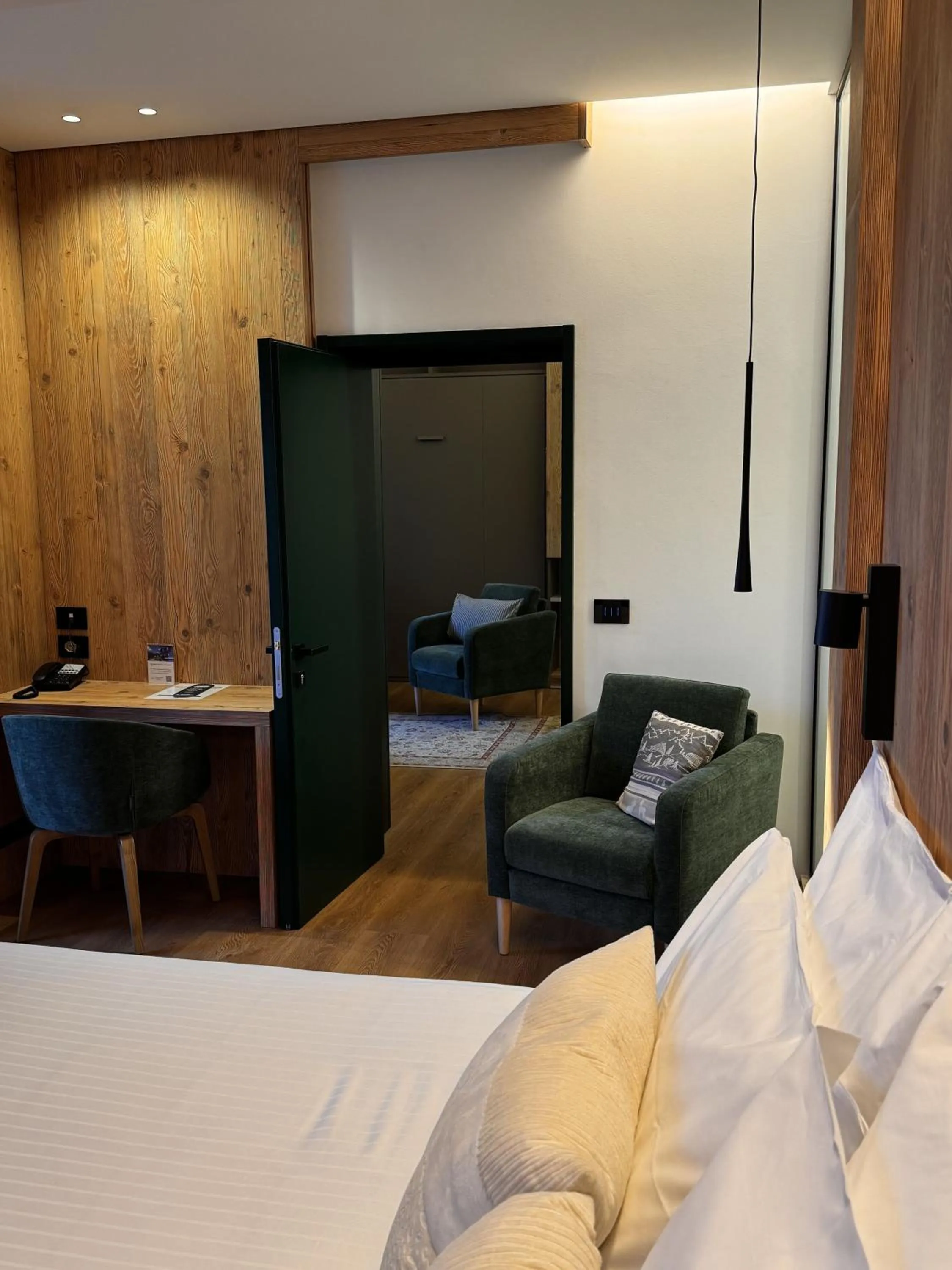 Bed in Hotel Cima Rosetta - BW Signature Collection