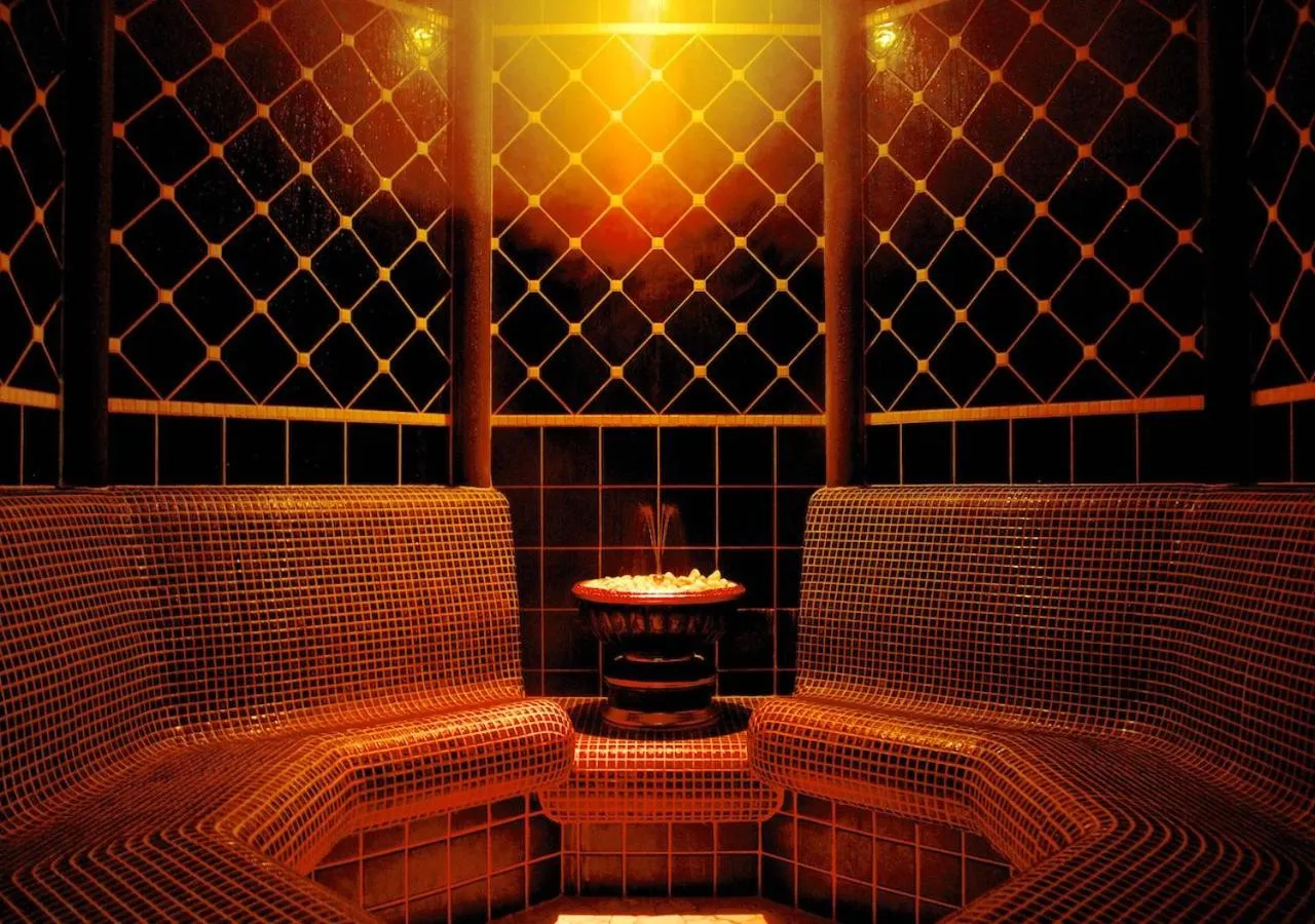Steam room in Hotel Cima Rosetta - BW Signature Collection
