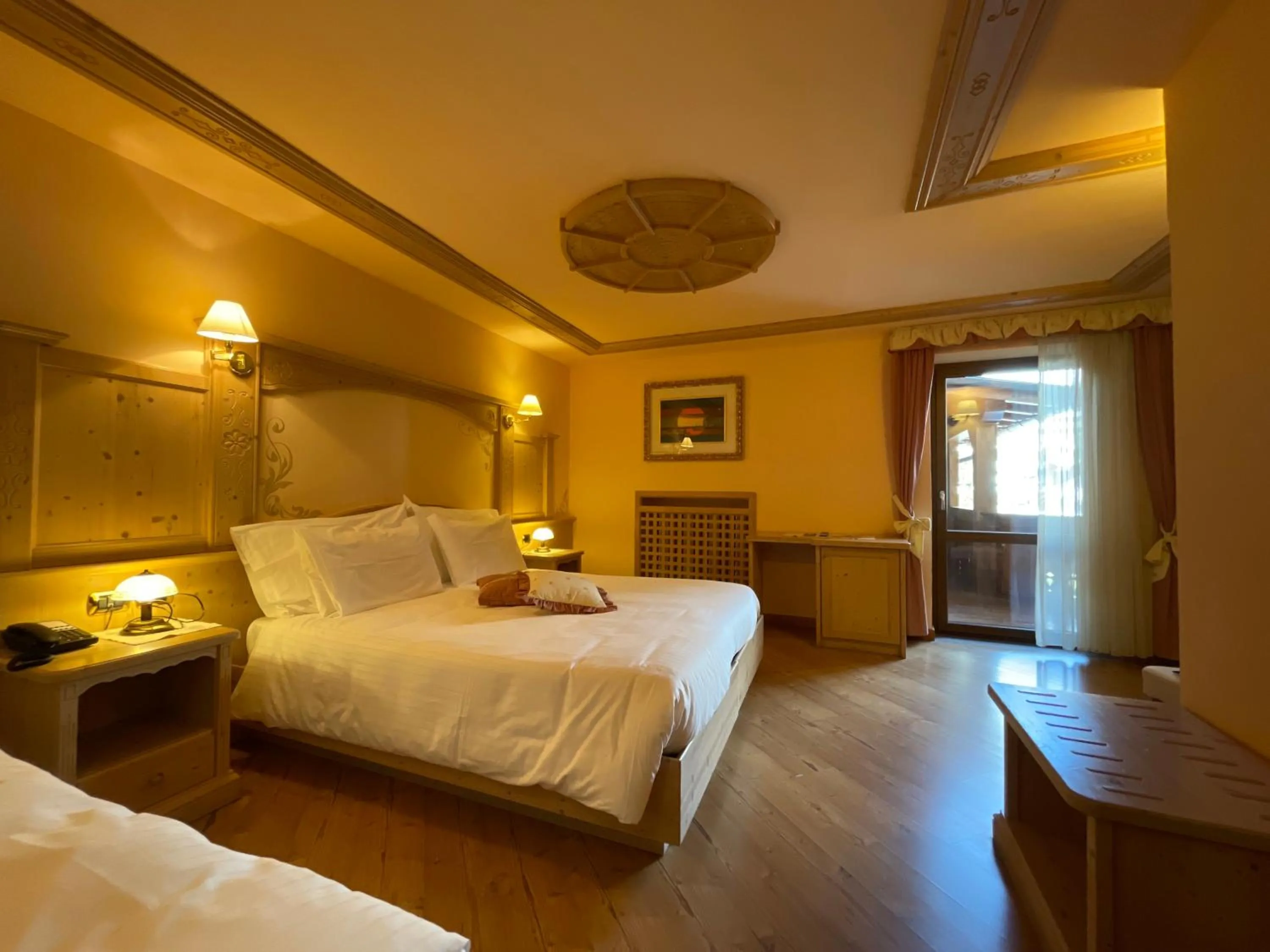 Bedroom, Bed in Hotel Cima Rosetta - BW Signature Collection