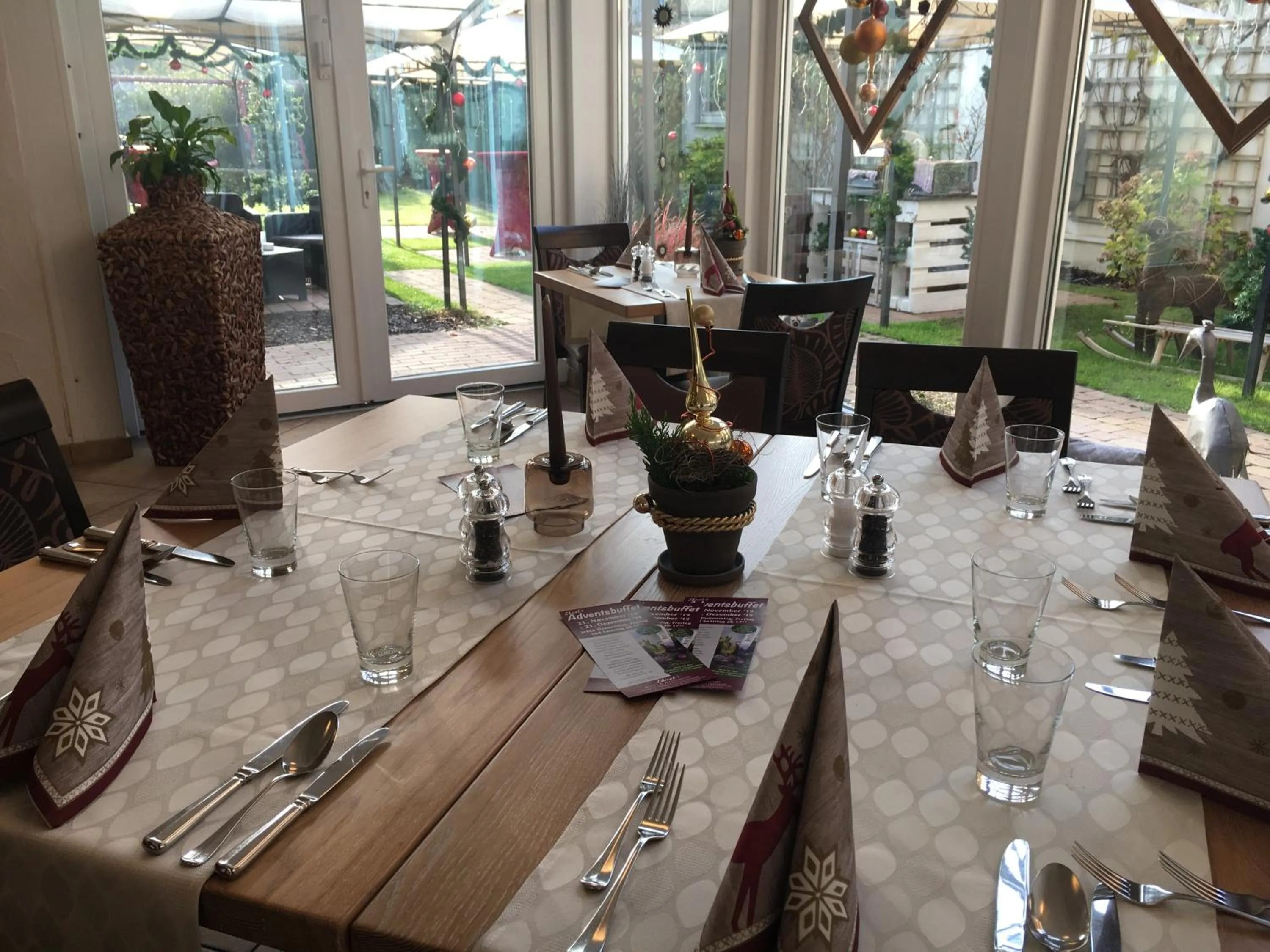 Restaurant/places to eat in Hotel Ebnet