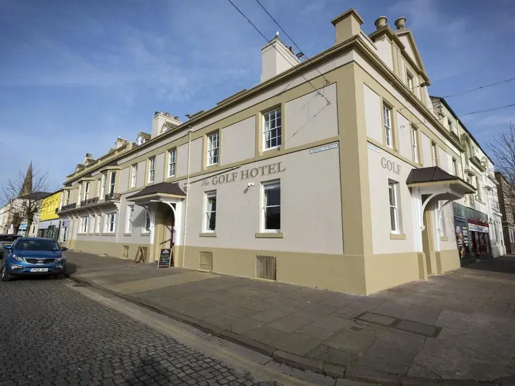 Property building in The Golf Hotel Property building in The Golf Hotel