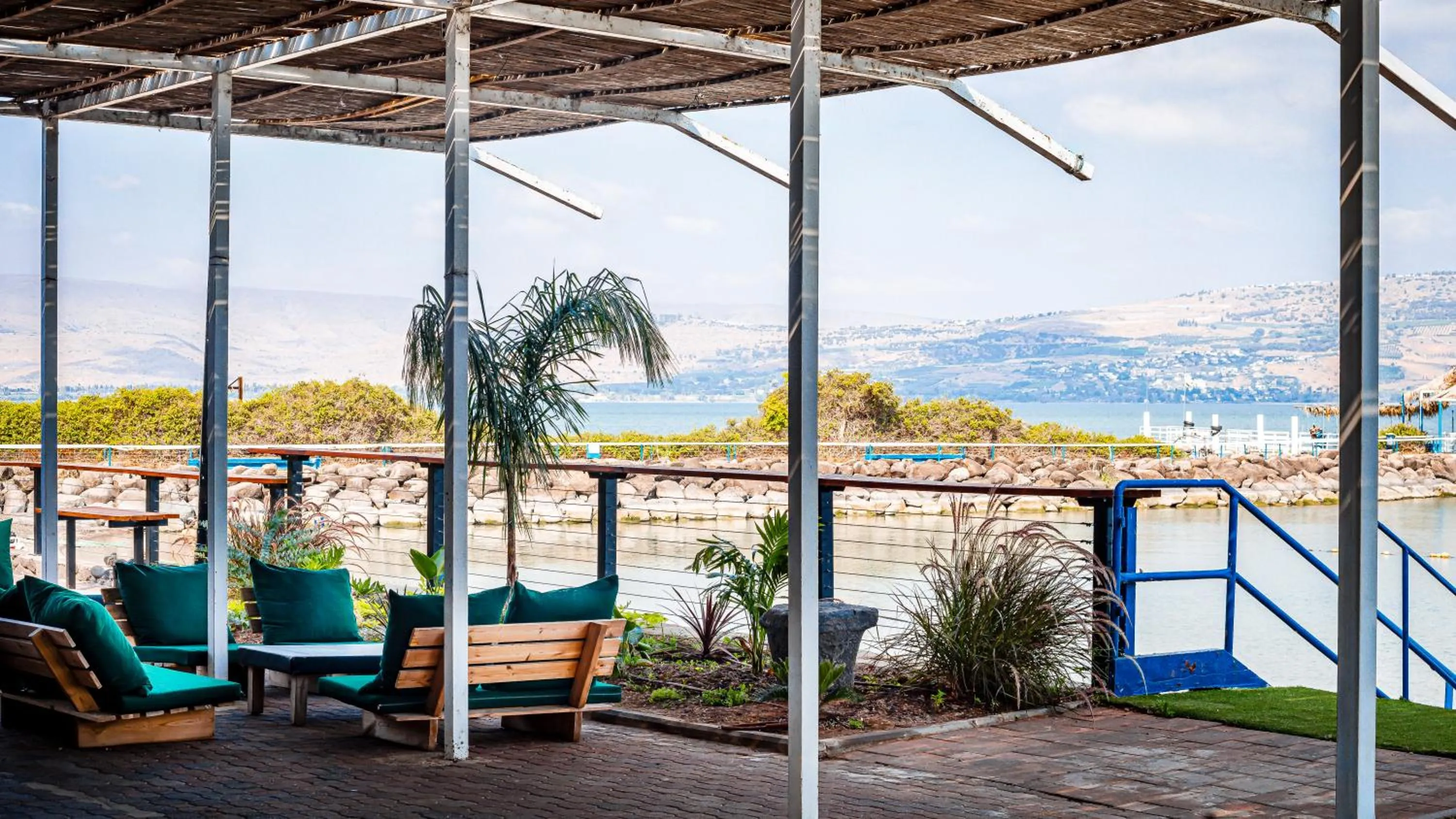 Natural landscape in Daria- Authentic Israeli Experience