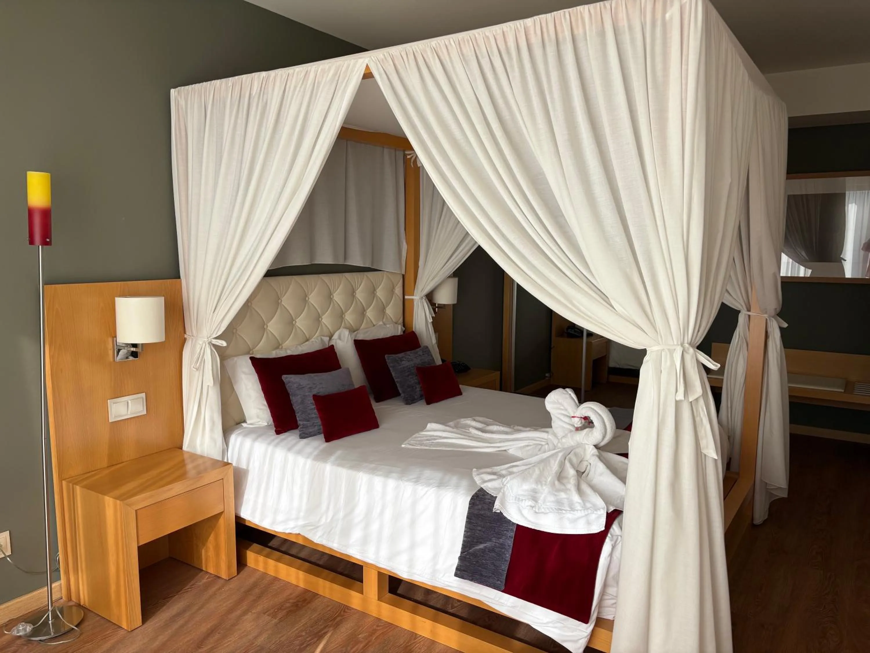 Bed in Hotel Atlantida Sol