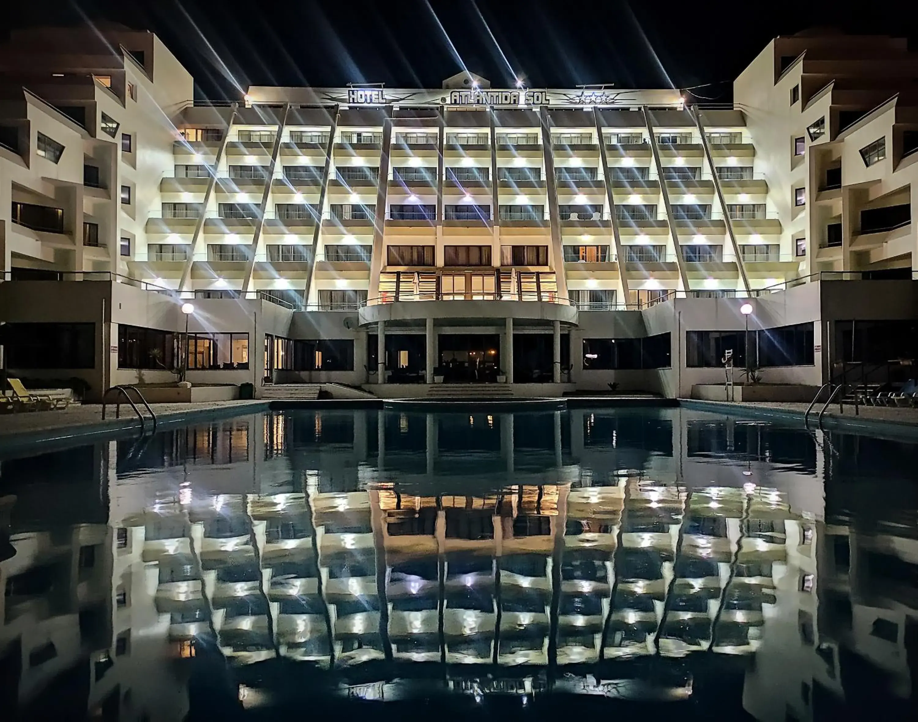 Property building in Hotel Atlantida Sol Property building in Hotel Atlantida Sol