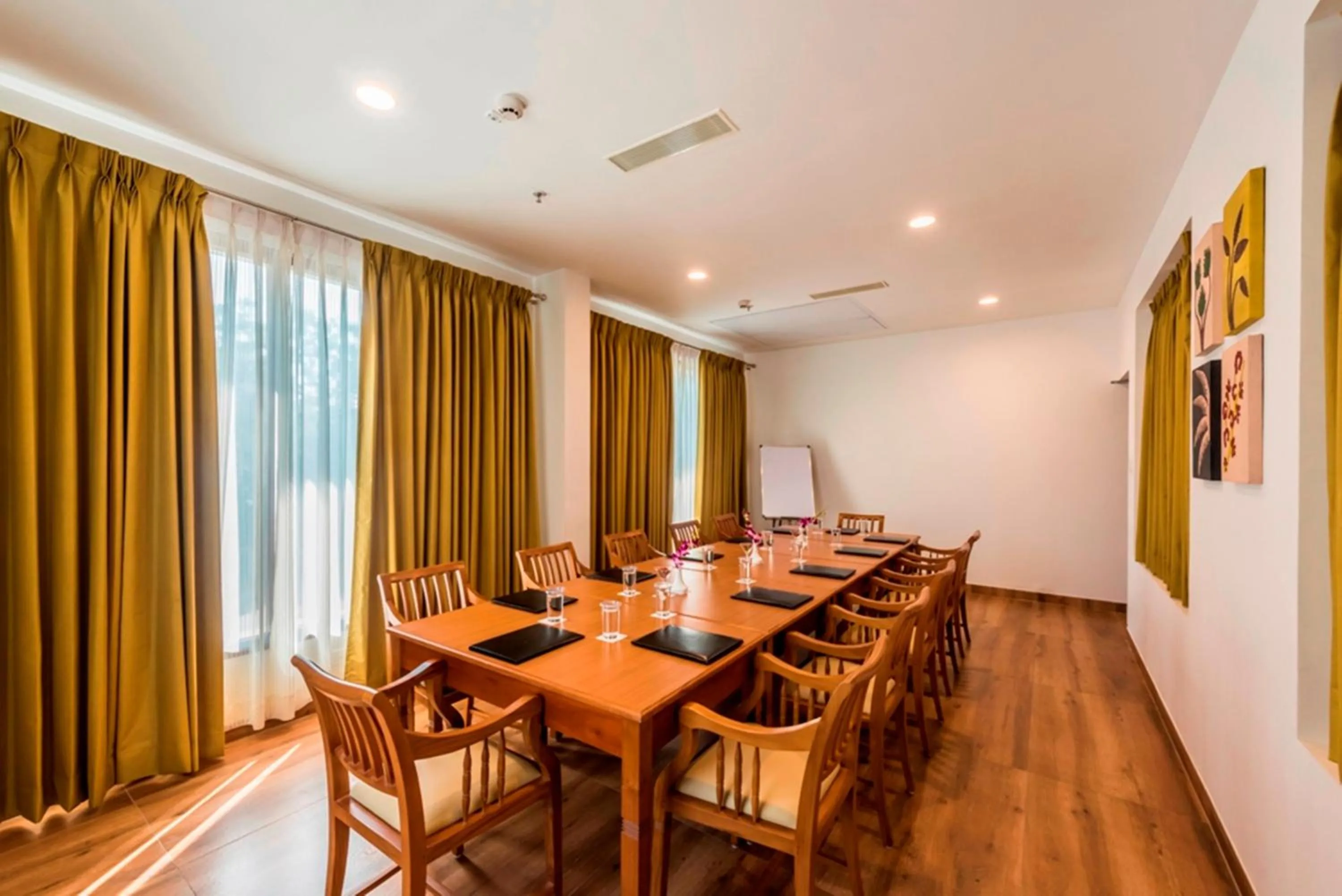 Meeting/conference room in Regenta Central Herald Mysore