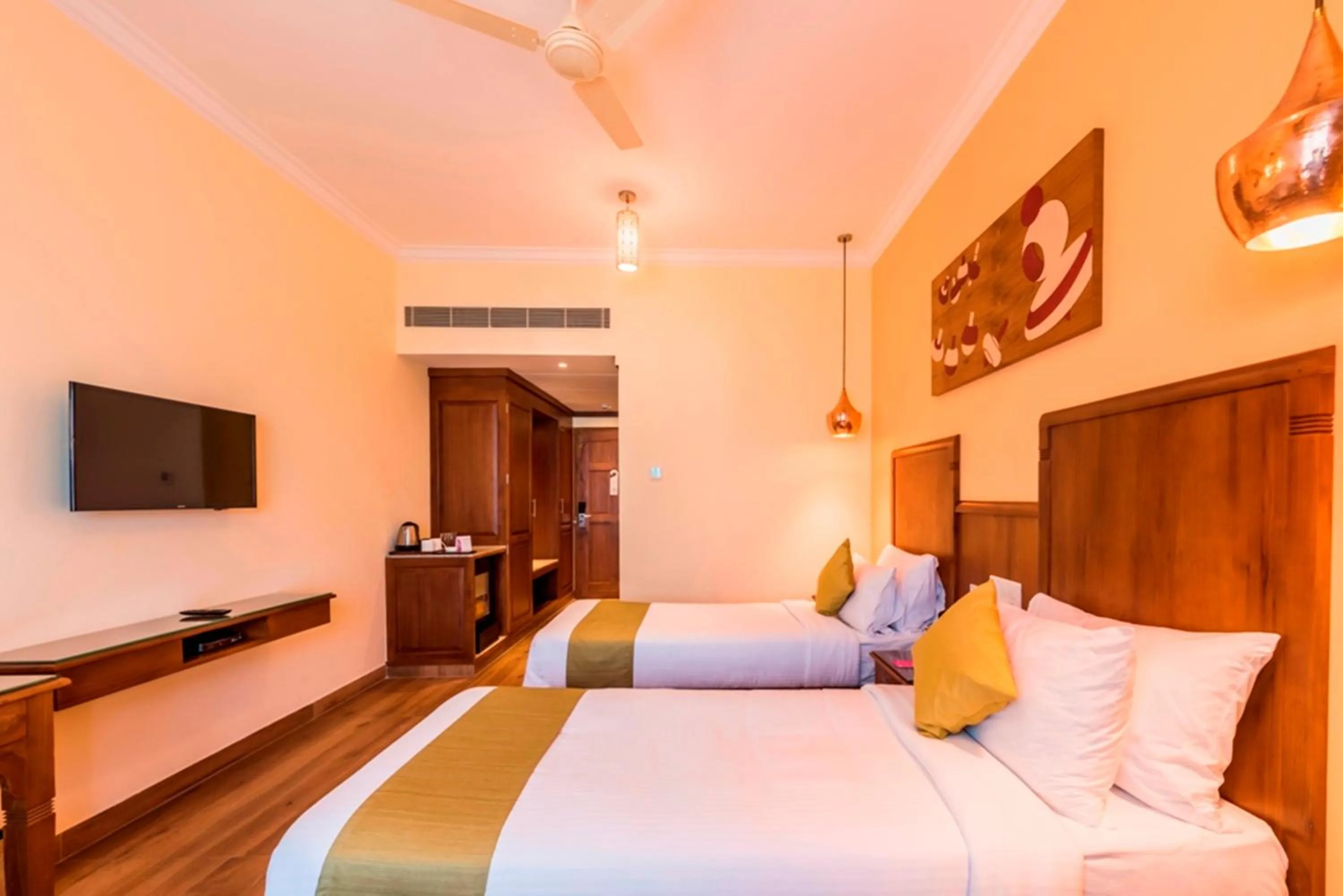 TV and multimedia, Bed in Regenta Central Herald Mysore