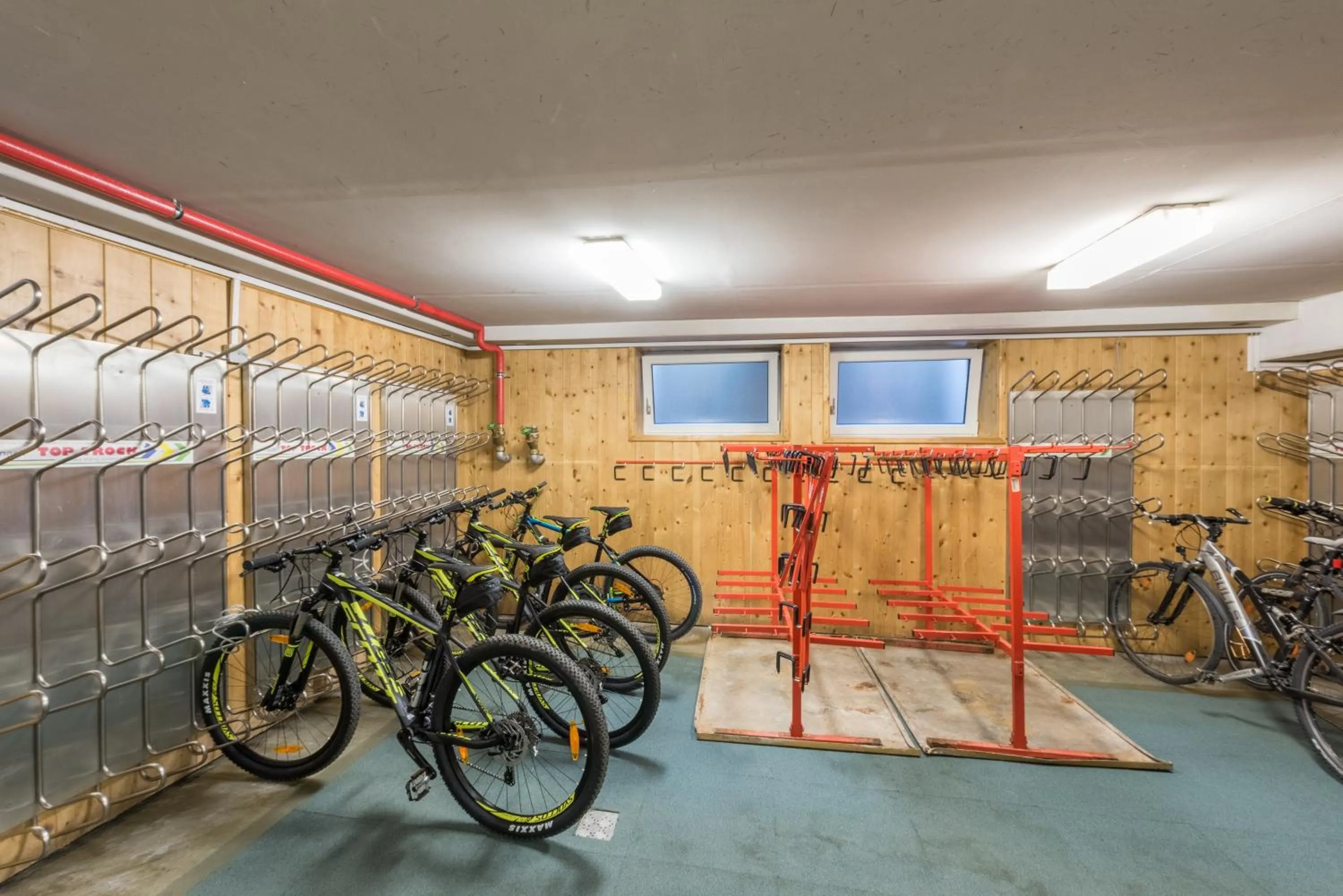 Cycling in Hotel Germania Gastein - ganzjährig inklusive Alpentherme Gastein & Sommersaison inklusive Gasteiner Bergbahnen