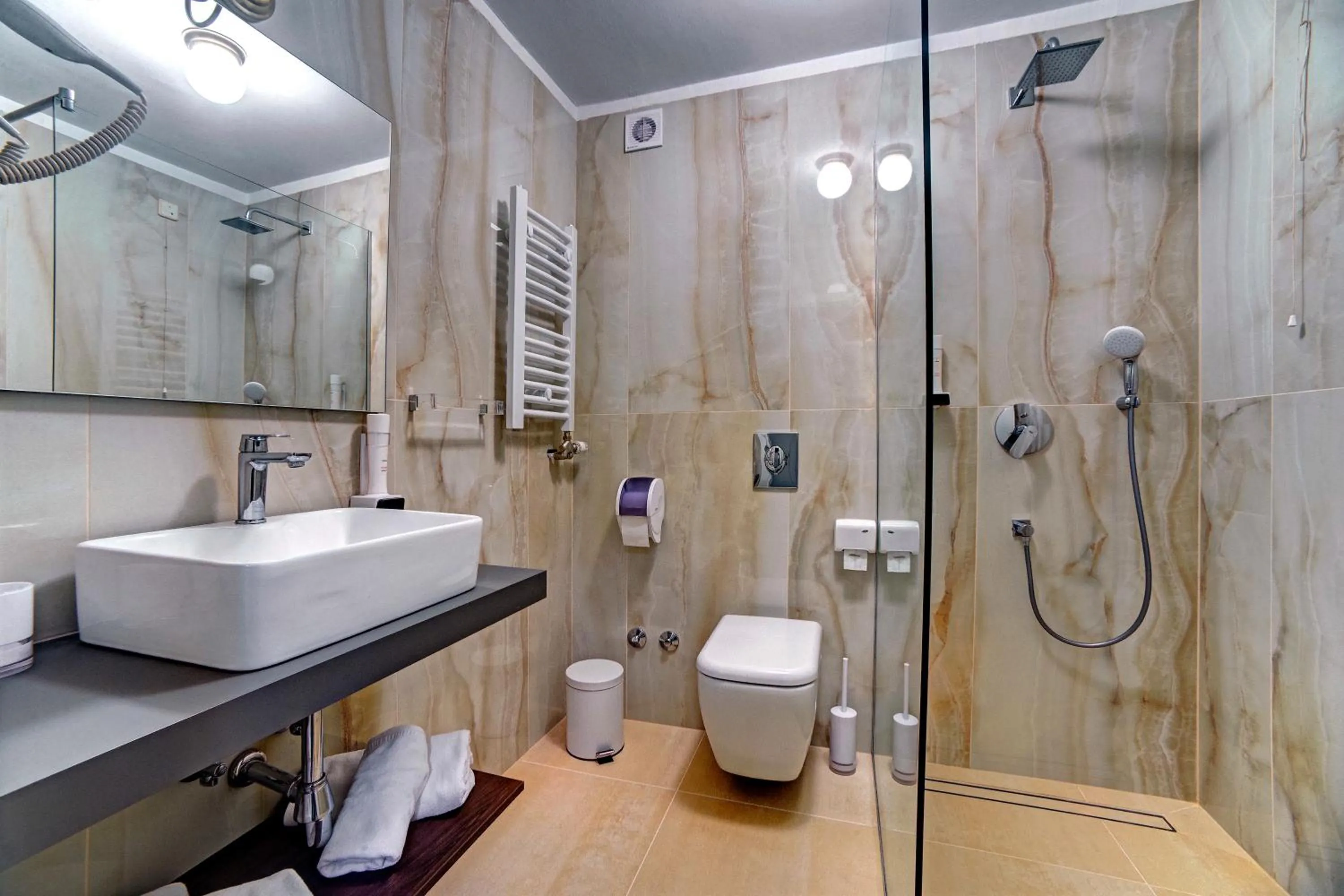 Hotel Skradinski Buk