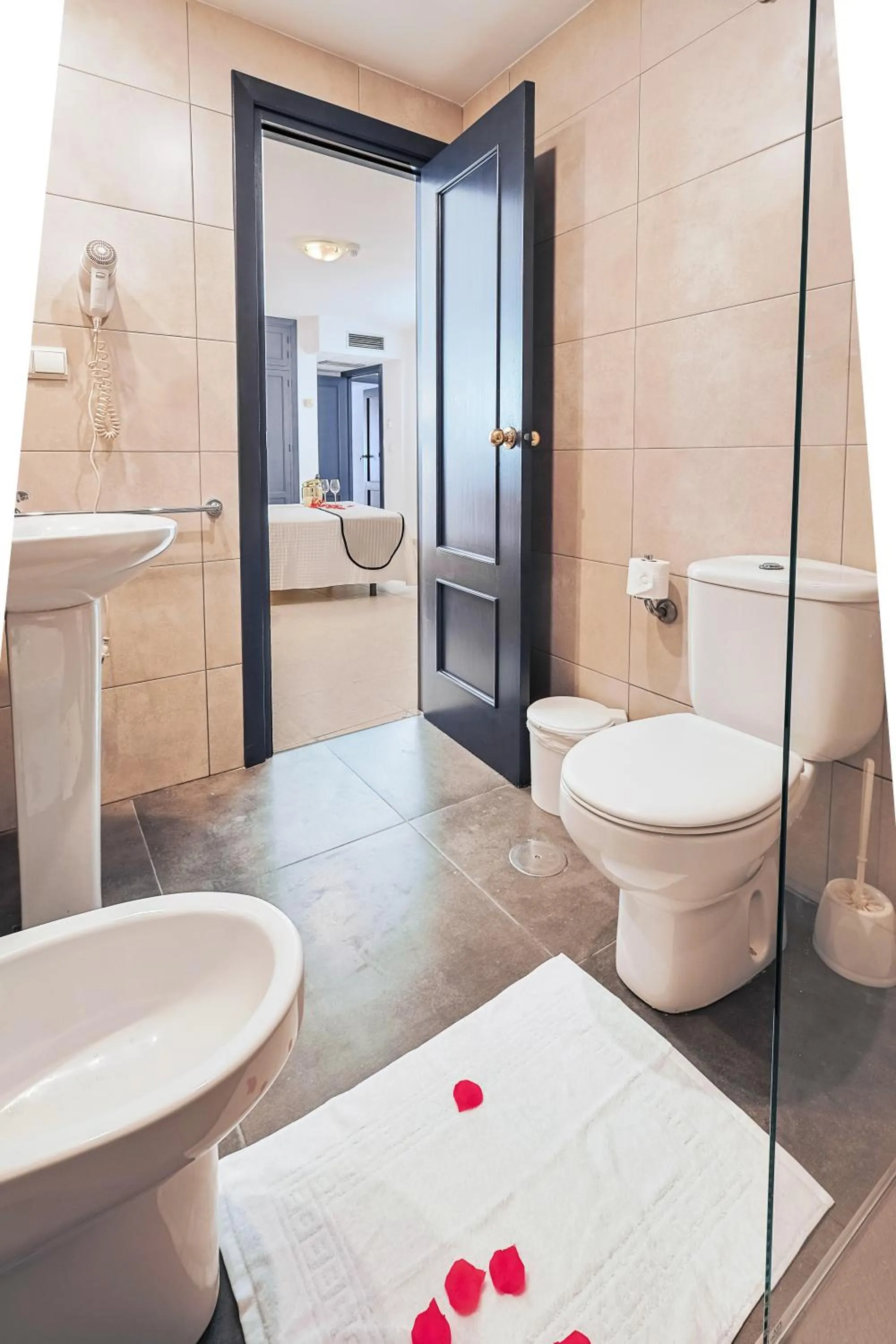 Bathroom in Hotel Olas de Almuñécar