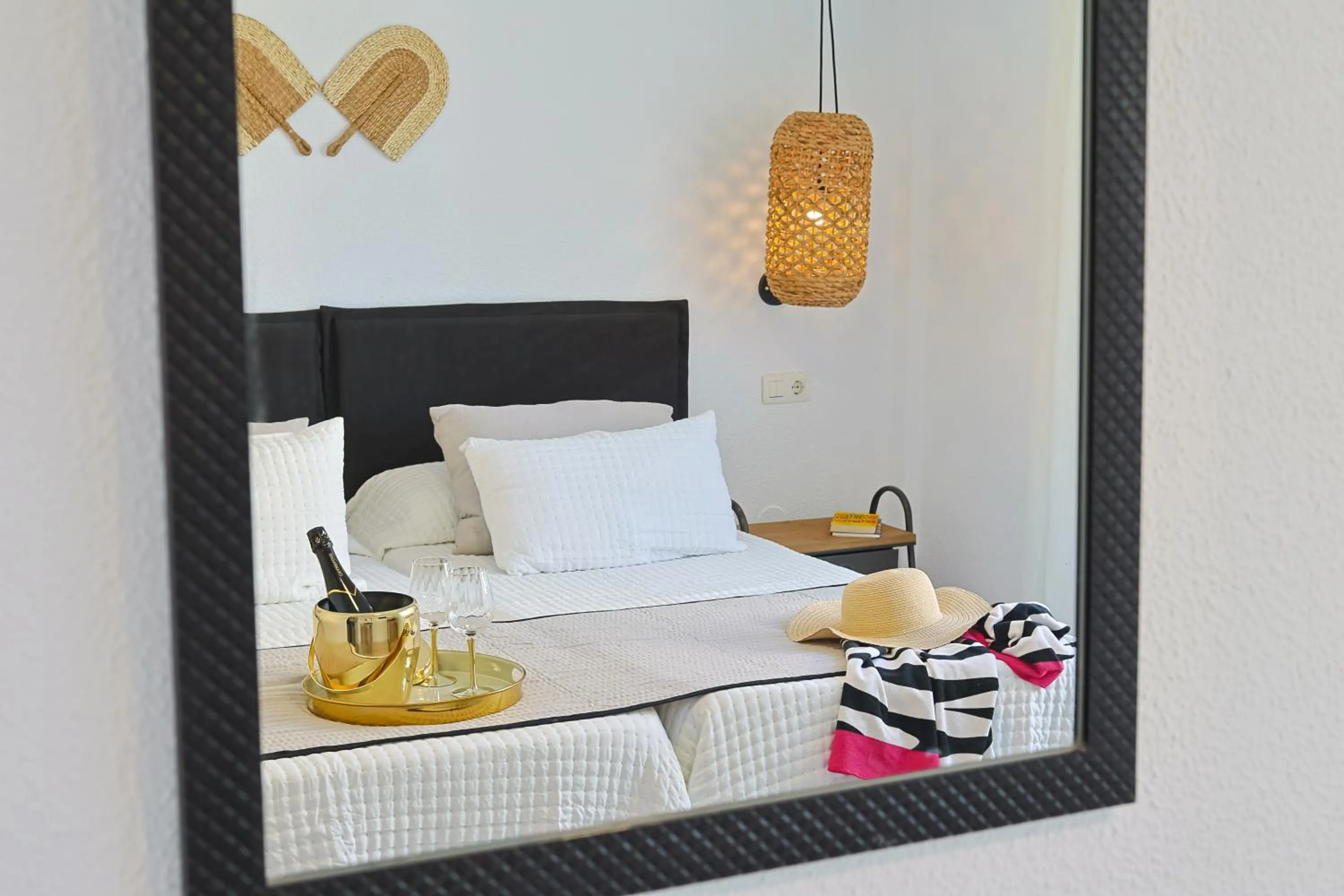 Beach, Bed in Hotel Olas de Almuñécar