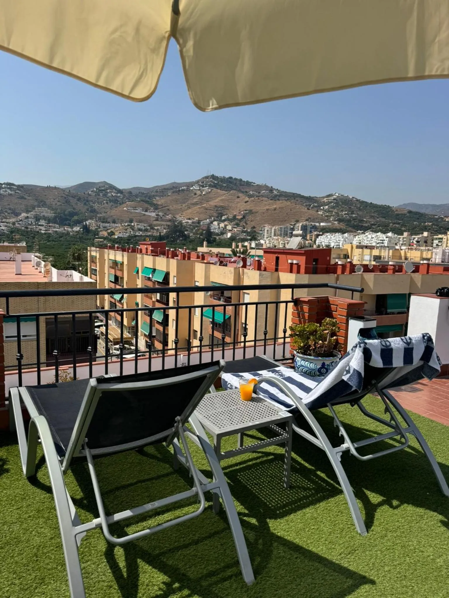 Solarium in Hotel Olas de Almuñécar