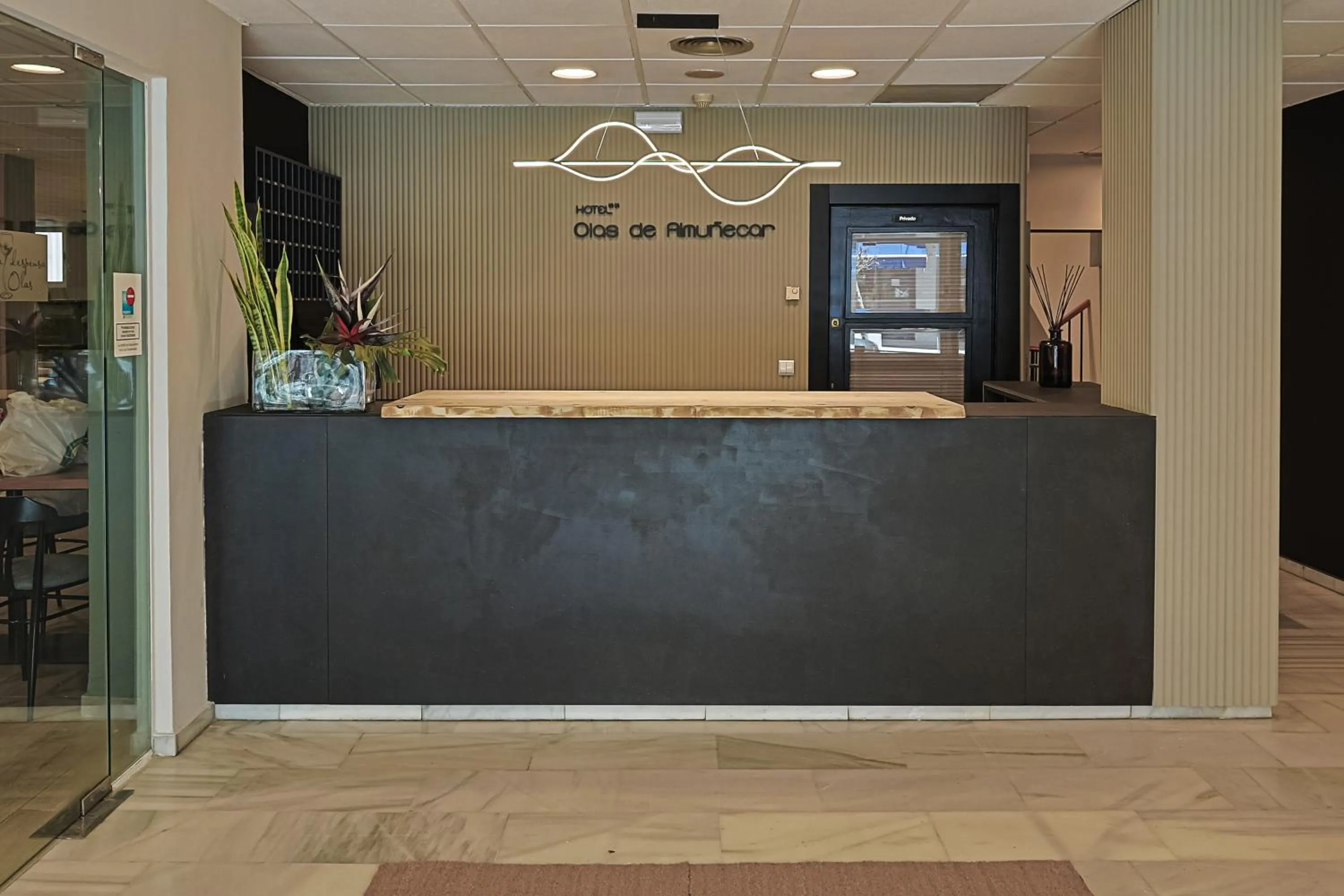 Lobby or reception in Hotel Olas de Almuñécar