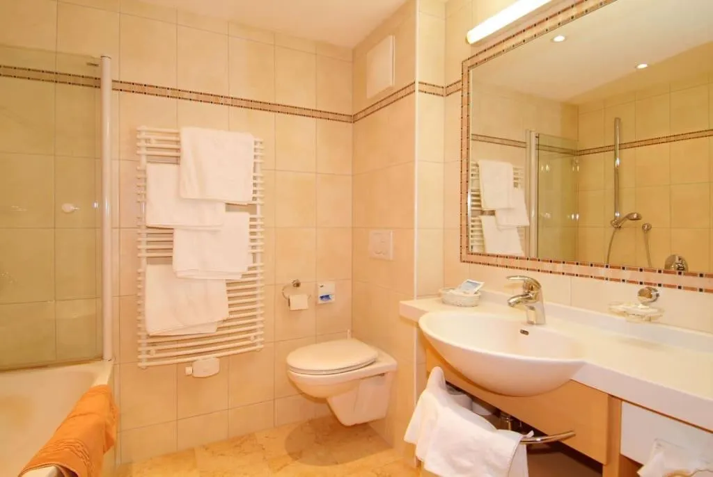 Toilet in Hotel Spielmann