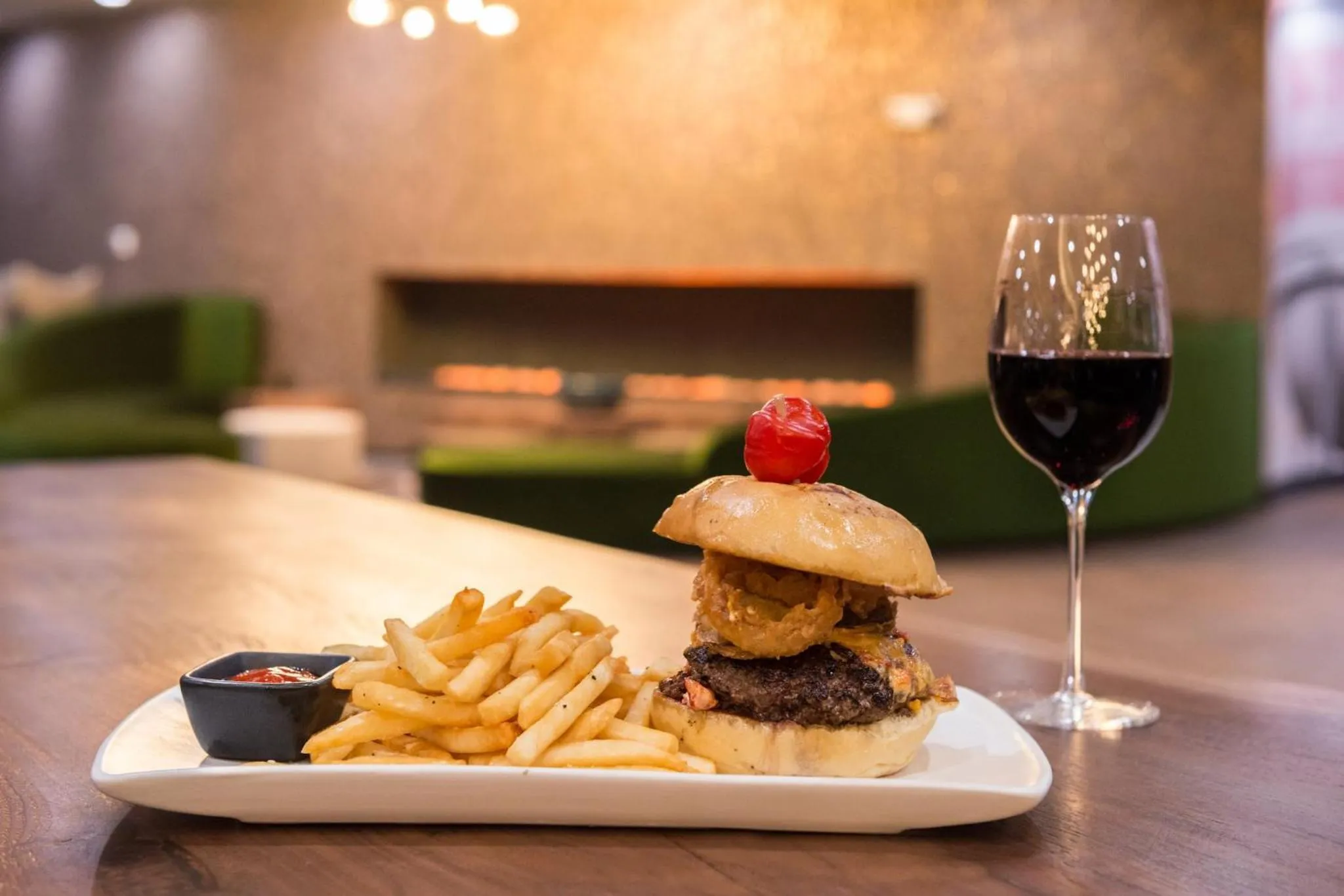 Restaurant/places to eat in Hotel Indigo Frisco by IHG