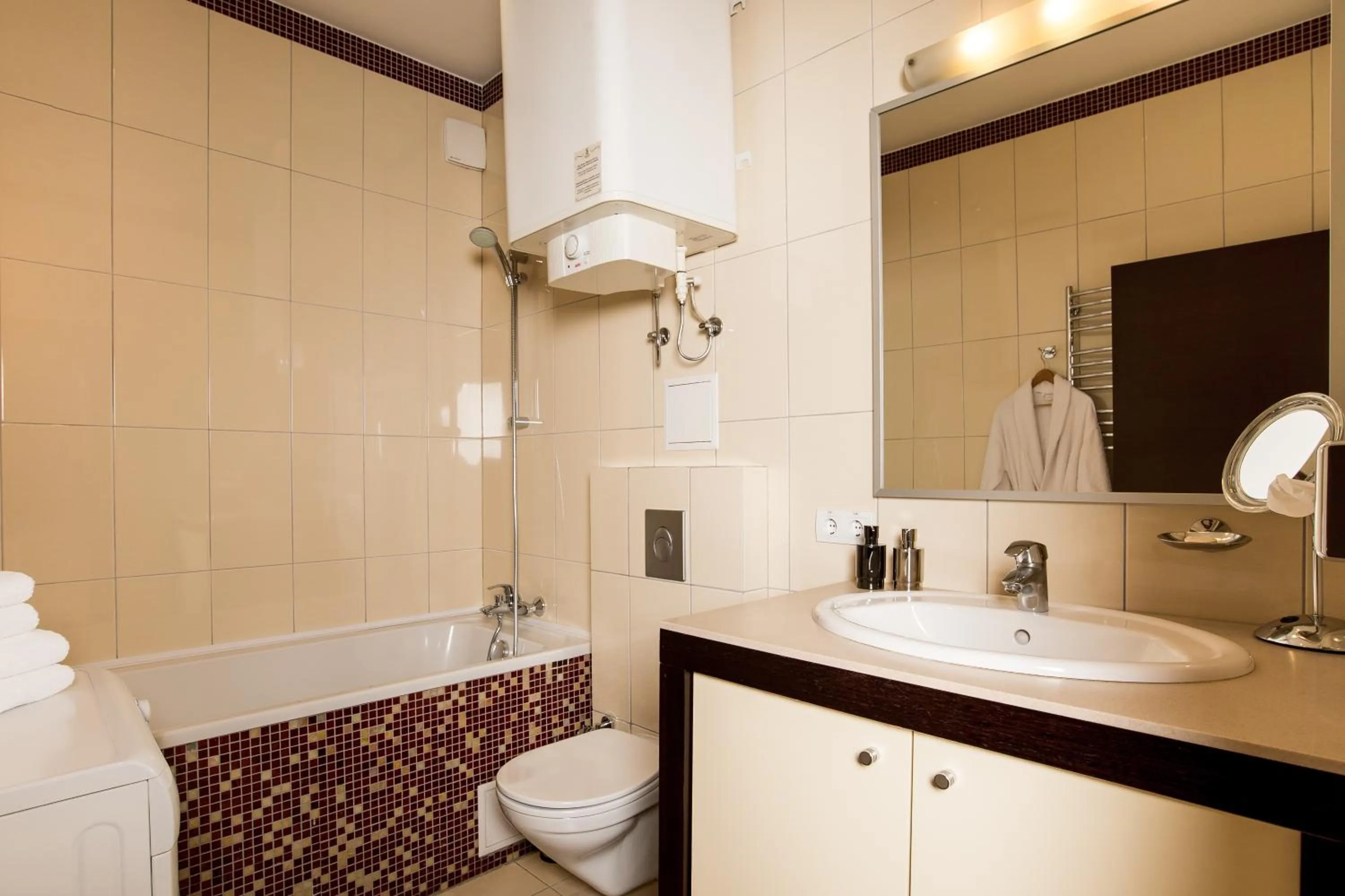 Bathroom in Senator Victory Square