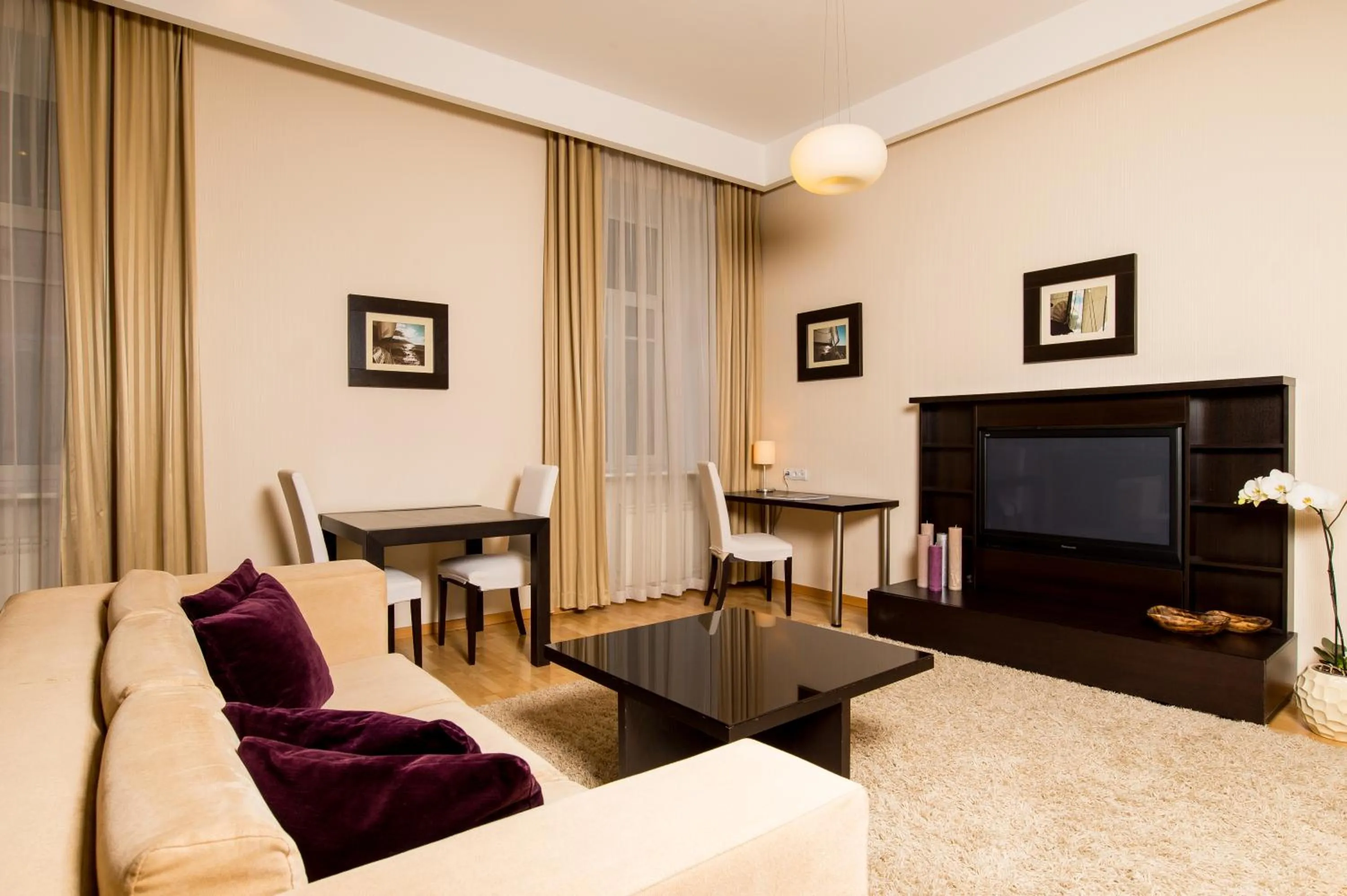 Living room in Senator Victory Square