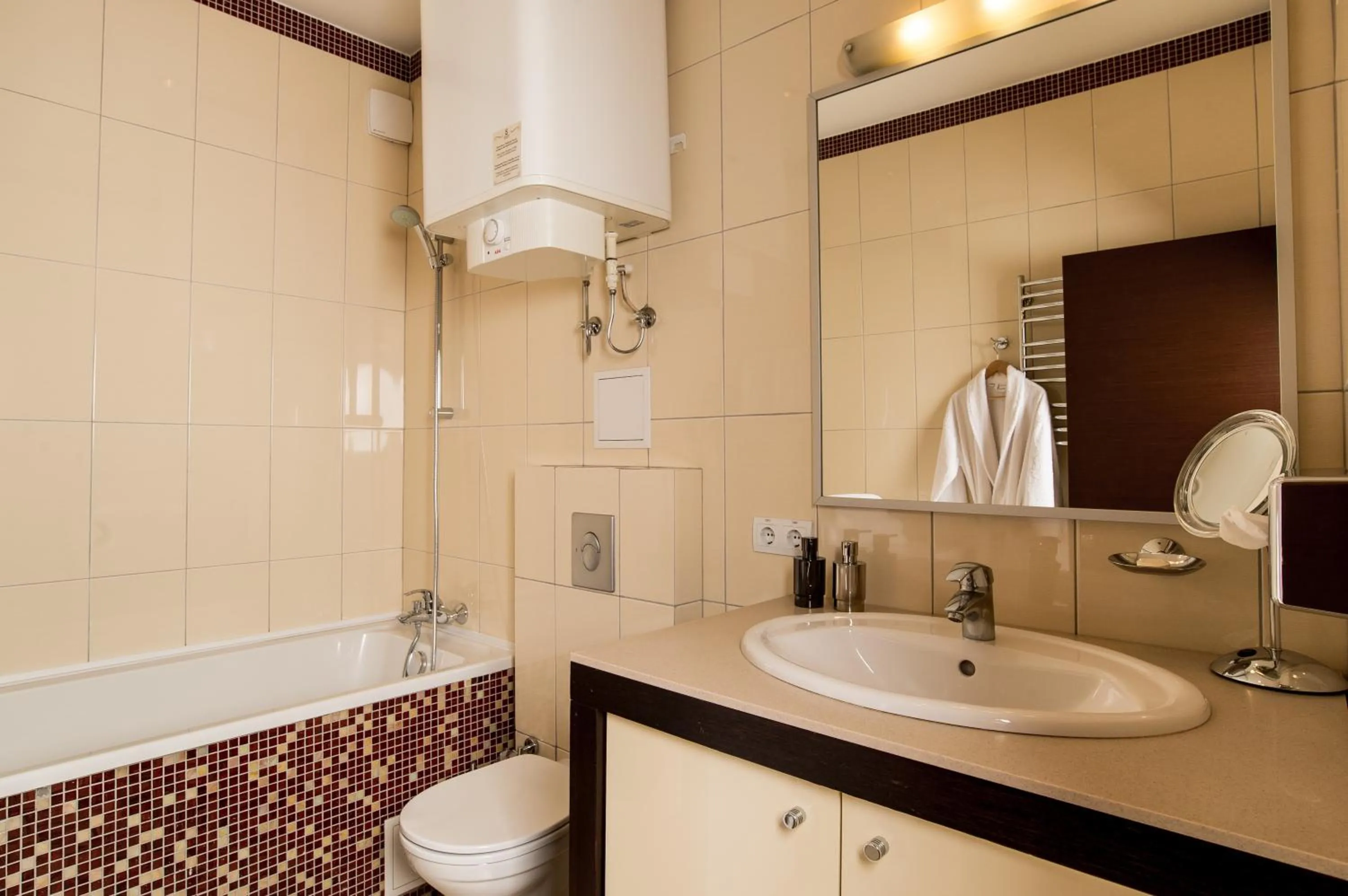 Toilet in Senator Victory Square