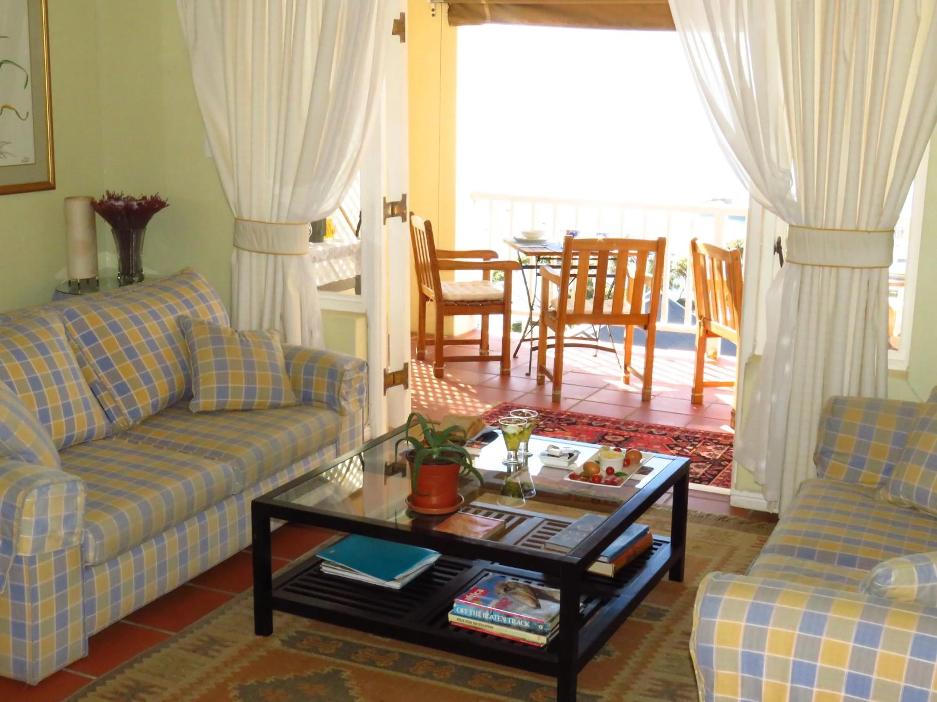 Breakfast in Albatross Guest House