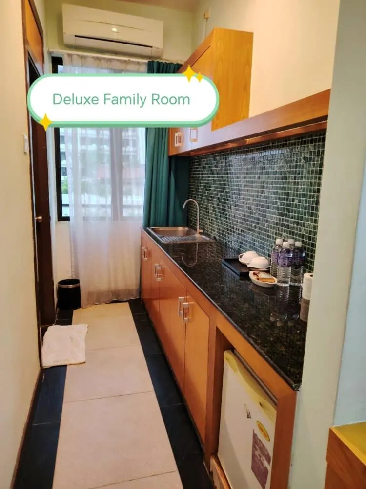 Photo of the whole room in Fratini's Hotel Labuan