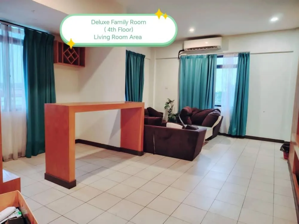 Living room in Fratini's Hotel Labuan