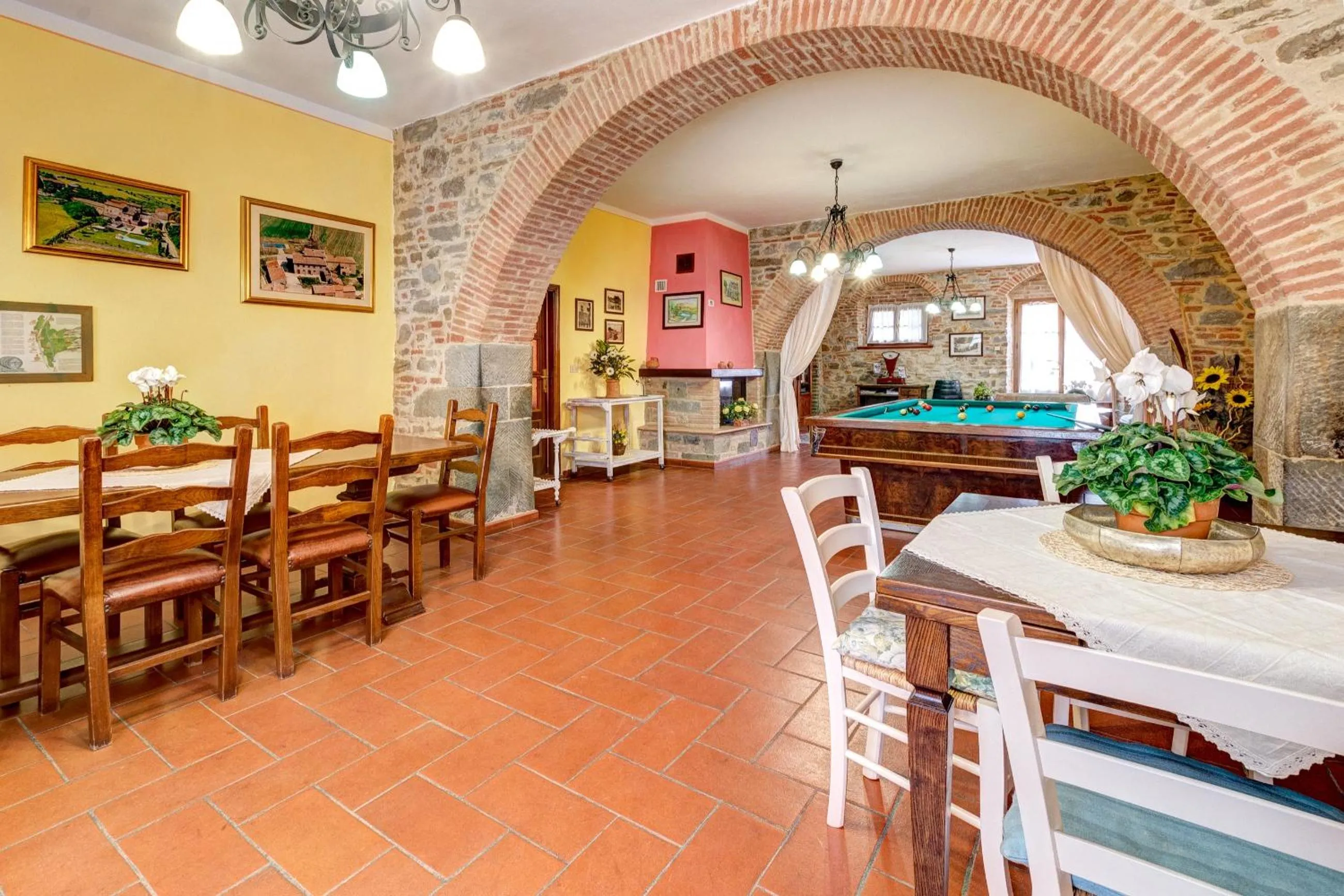 Billiard in Fattoria Le Giare Agriturismo