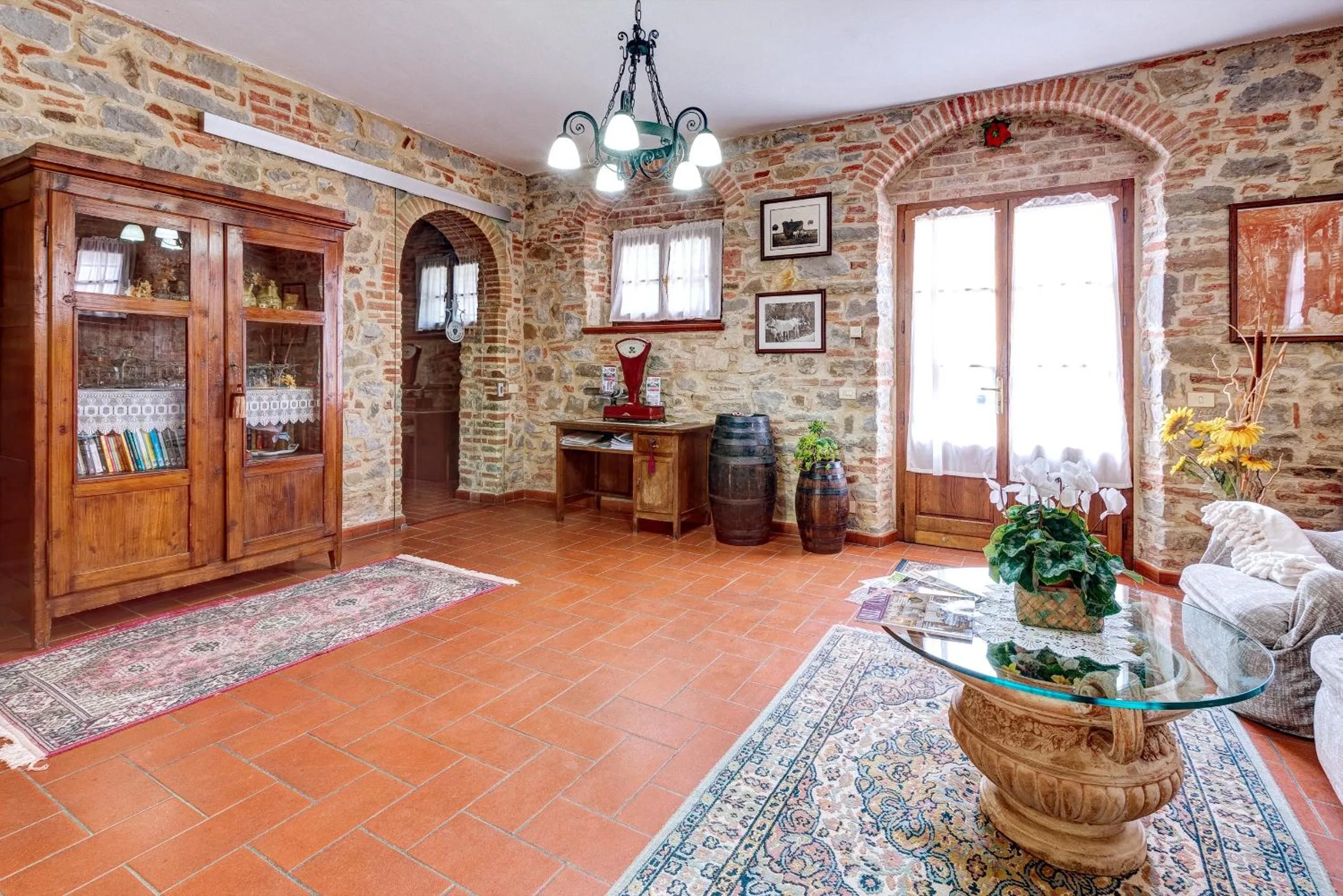 Lobby or reception in Fattoria Le Giare Agriturismo