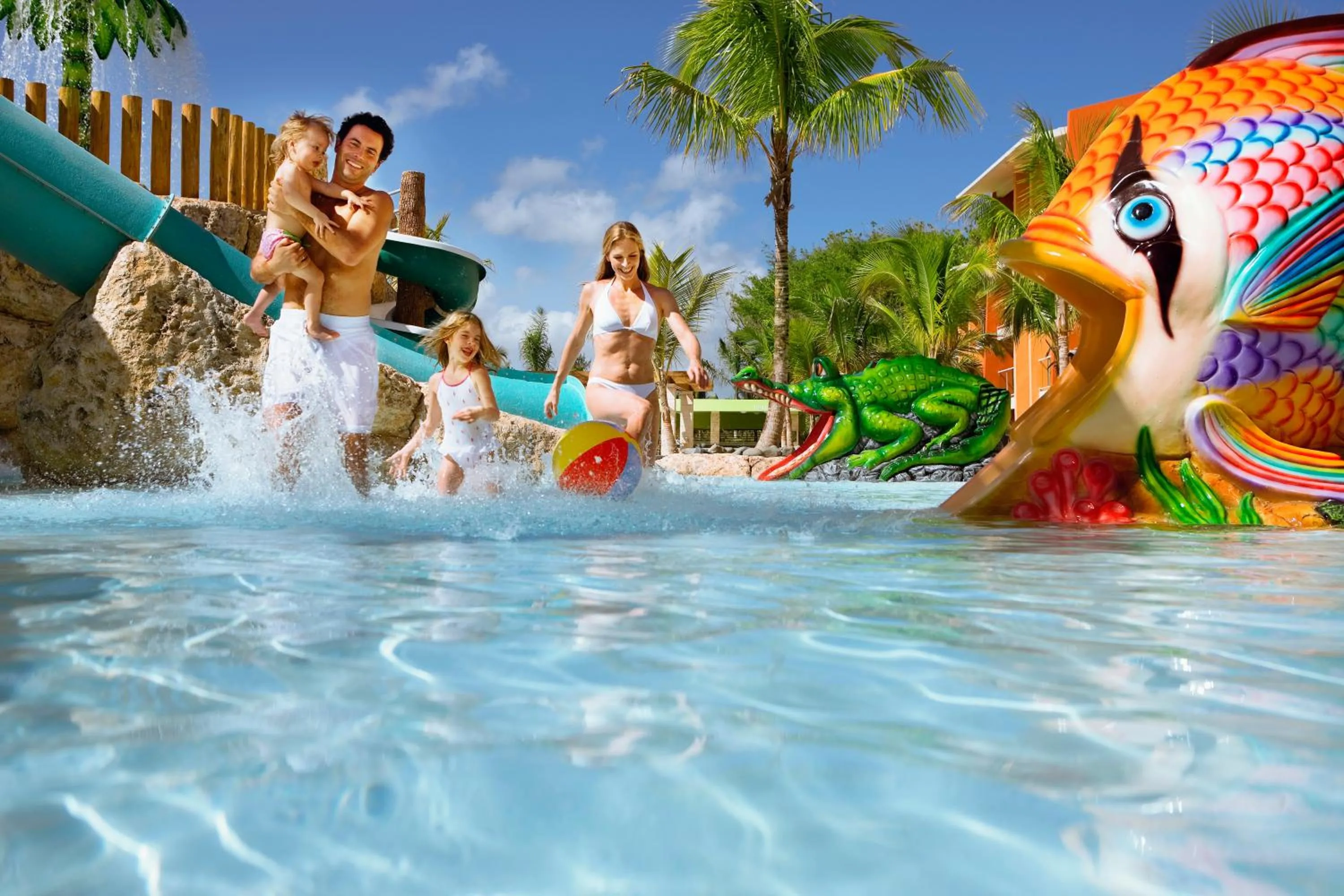 People in Barceló Bávaro Palace All Inclusive